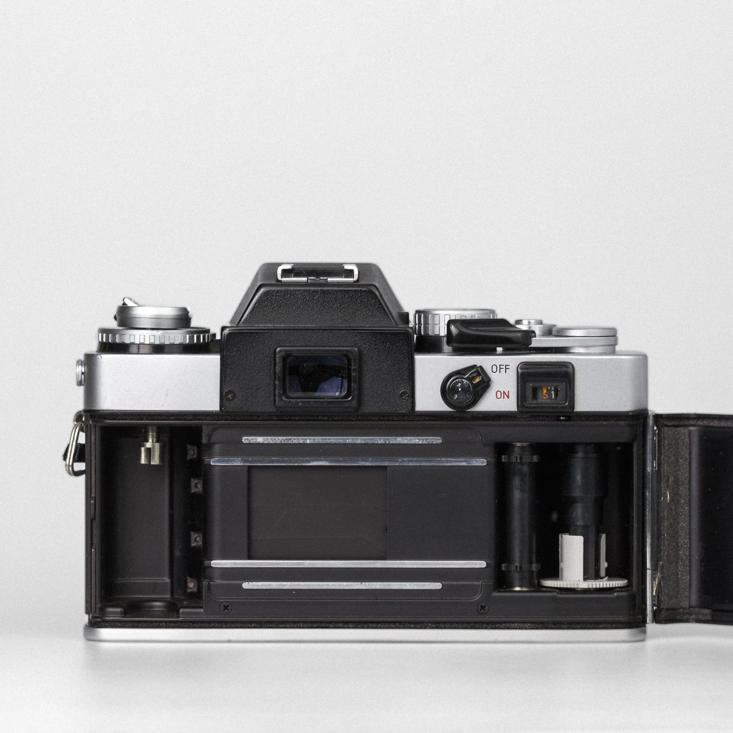Carmencita cameras1199.jpg