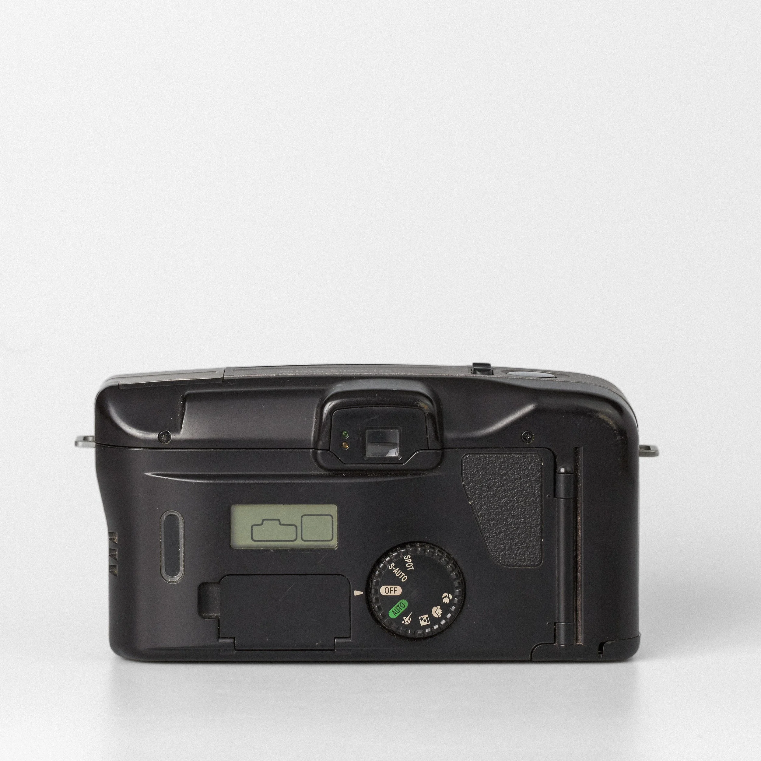 Carmencita cameras4350.jpg