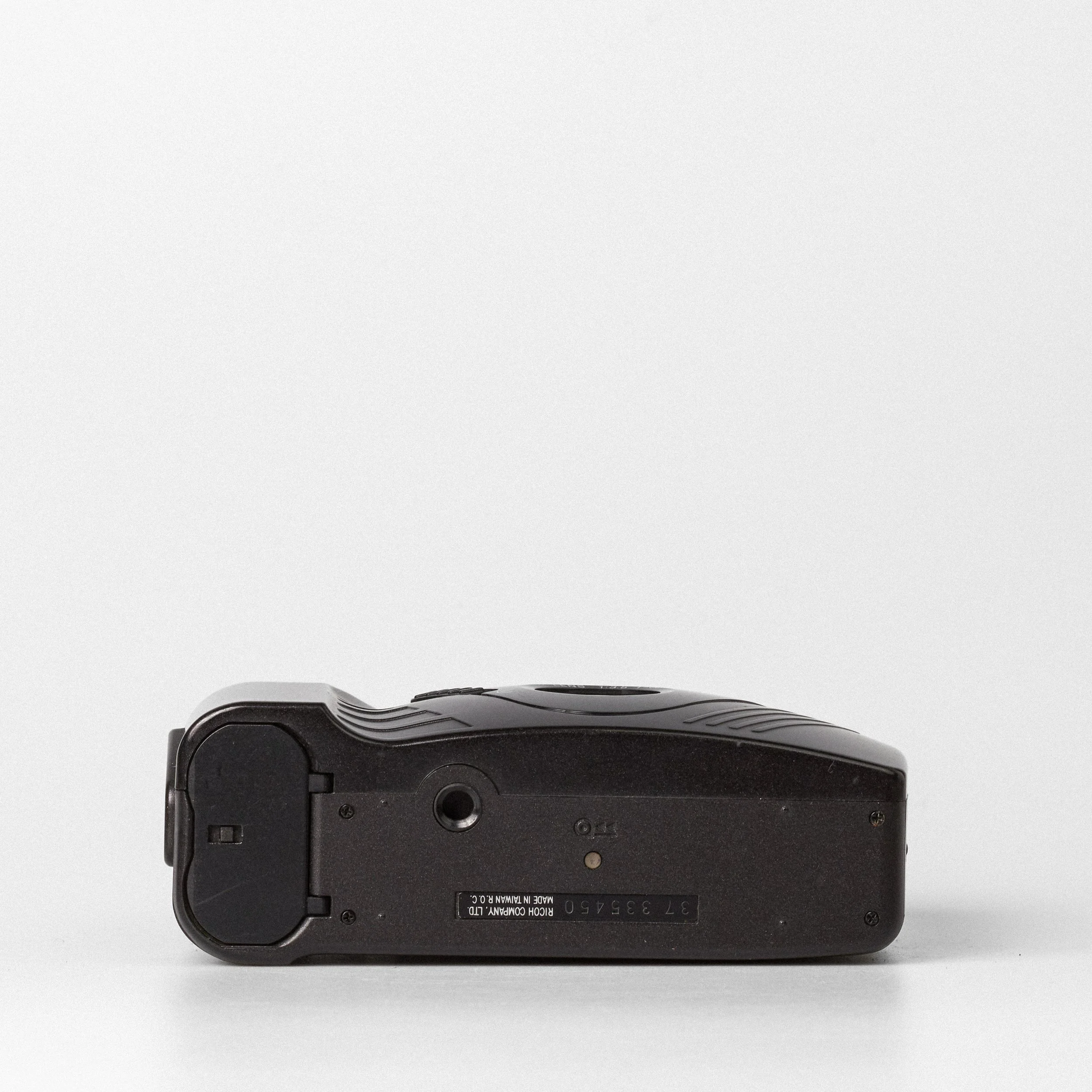 Carmencita cameras3344.jpg