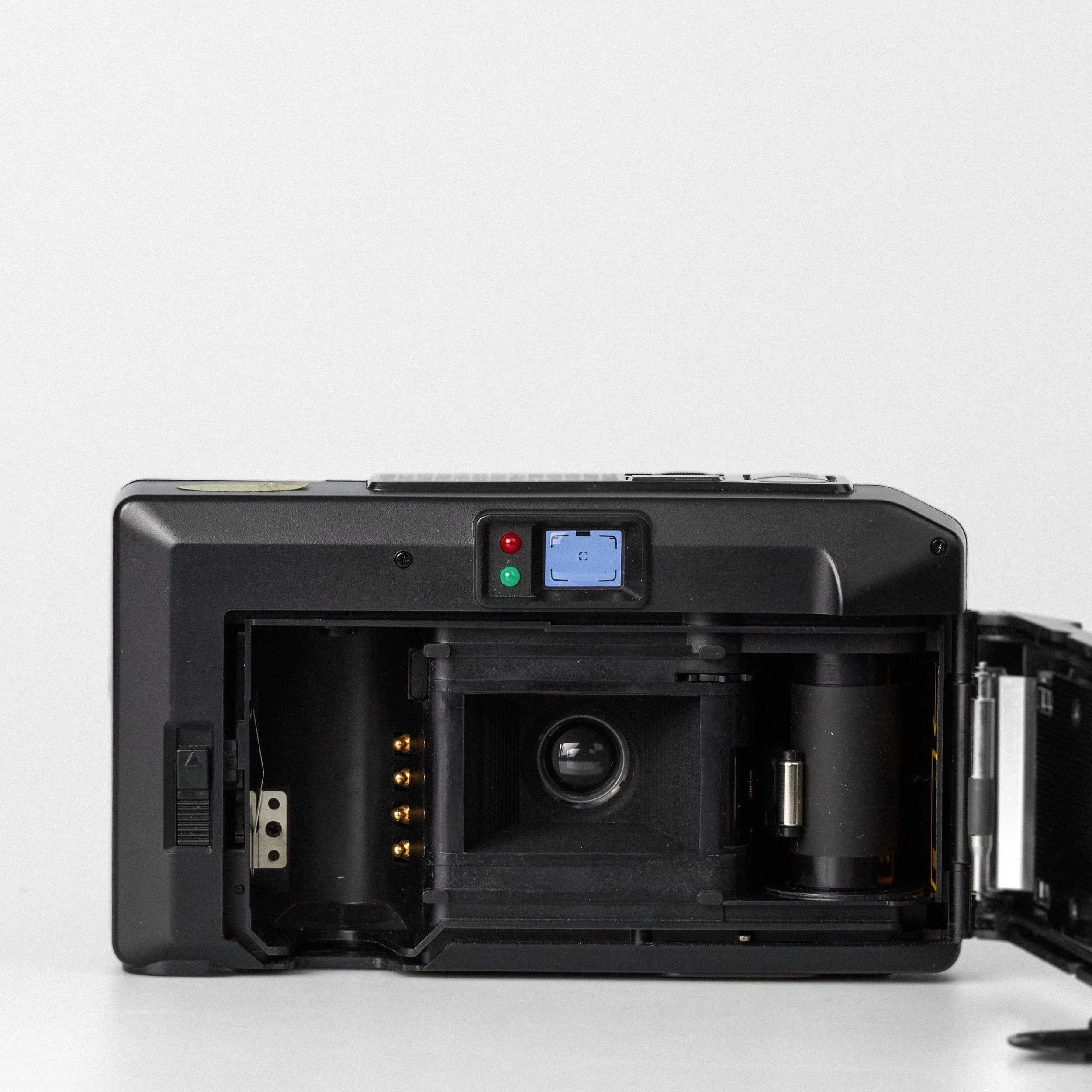 Carmencita cameras3944.jpg