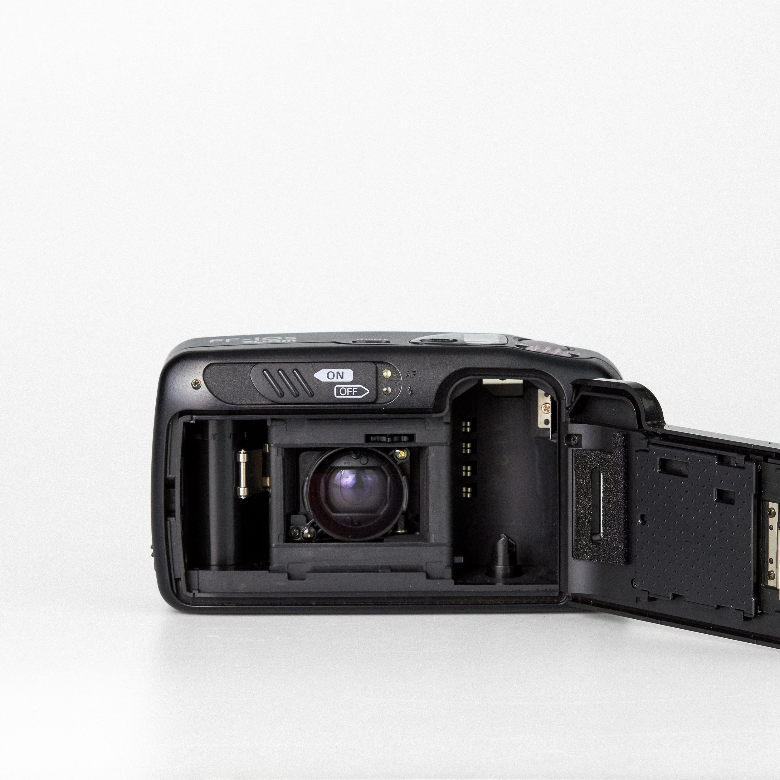 Carmencita cameras1449.jpg