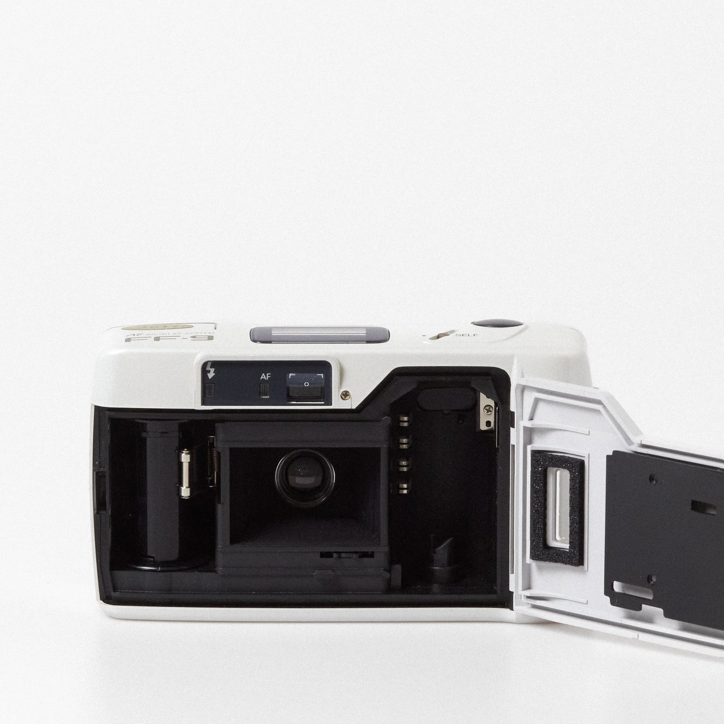 Carmencita cameras0816.jpg
