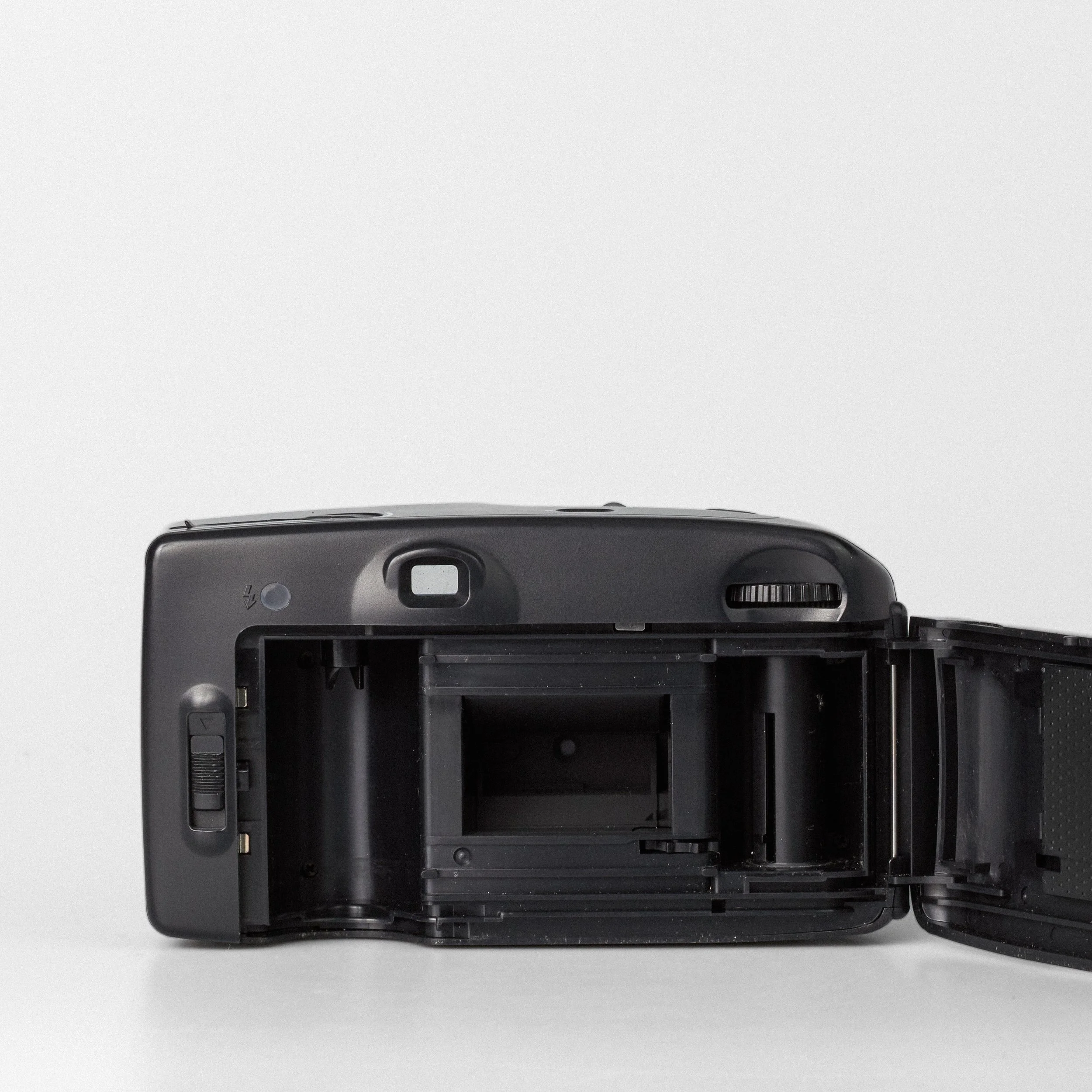 Carmencita cameras4325.jpg