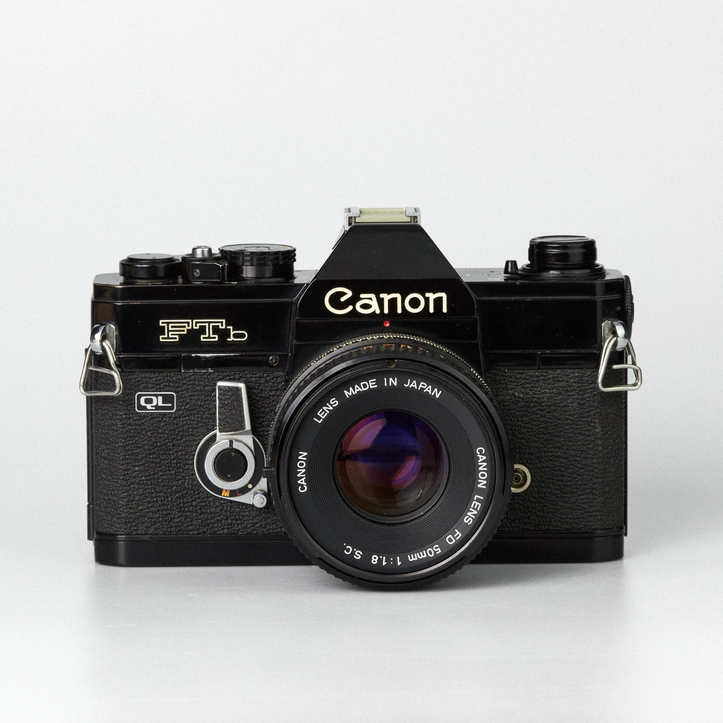Carmencita cameras1743.jpg