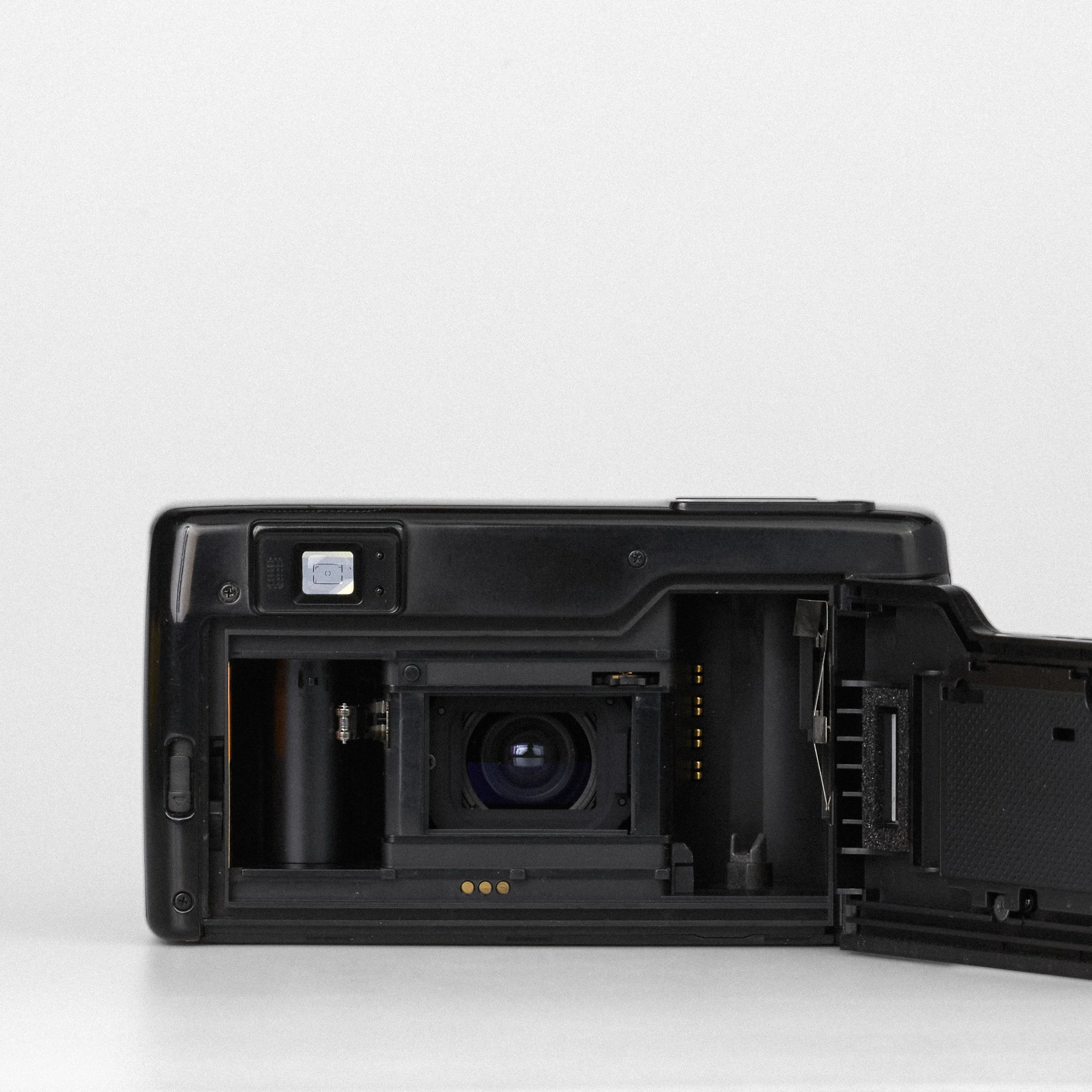 Carmencita cameras0800.jpg