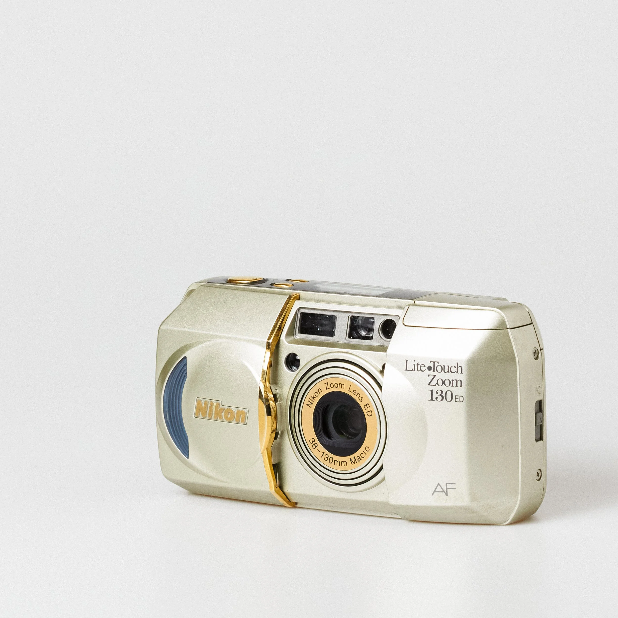 Carmencita cameras0411.jpg
