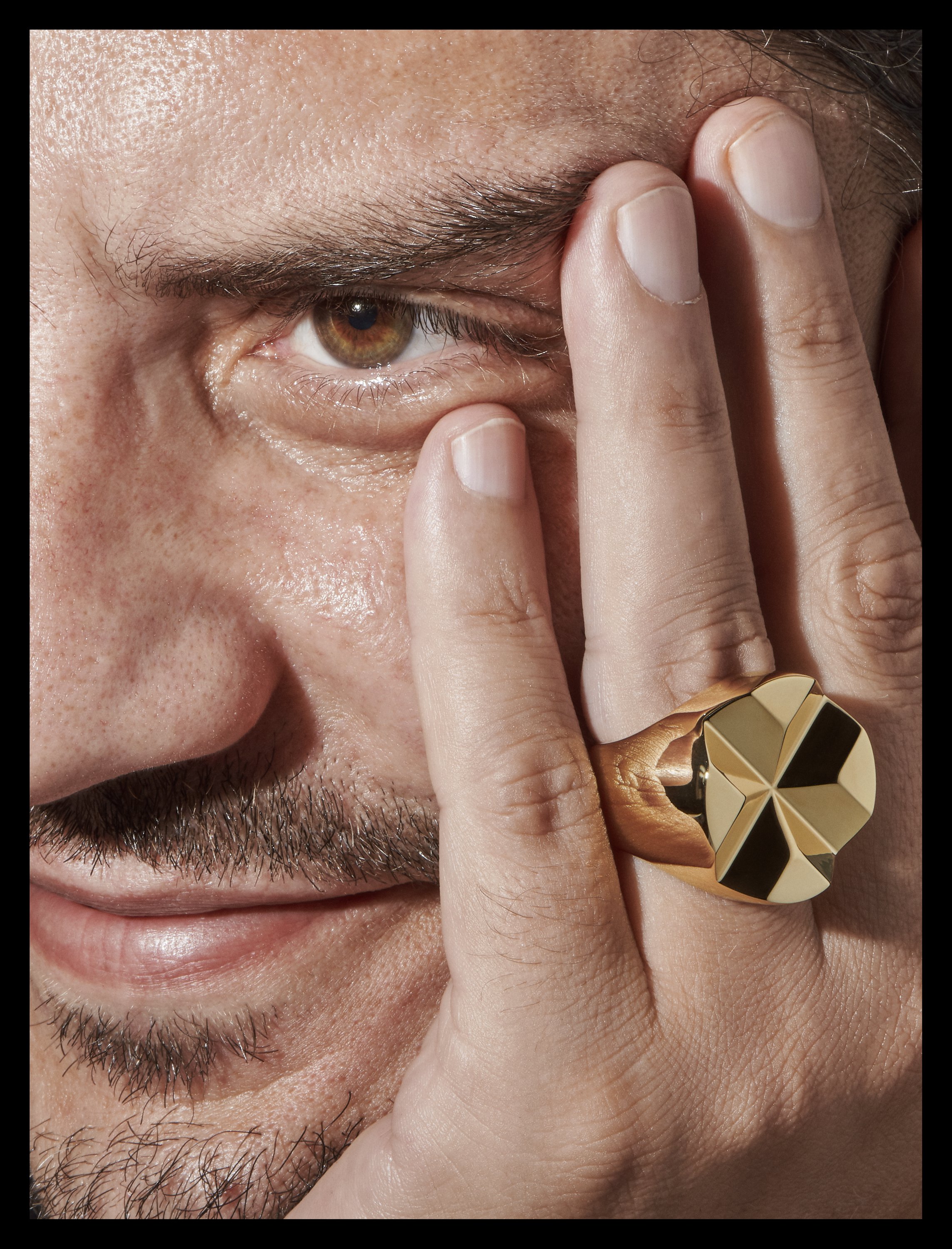 X-RING PORTRAITS