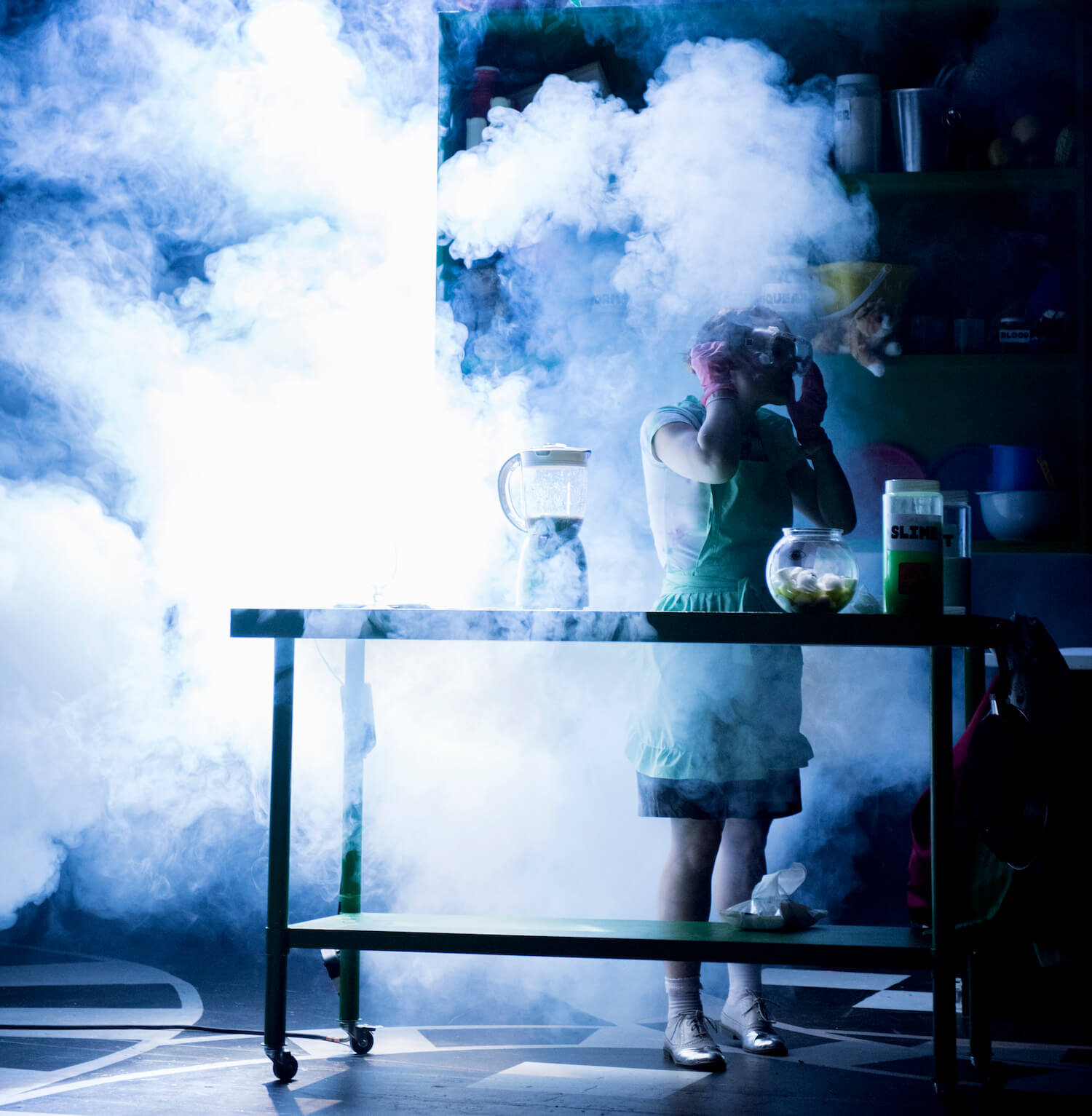 Jessica Latowicki in Double Double Act, Unicorn Theatre. Photo credit Camilla Greenwell copy 2.jpg