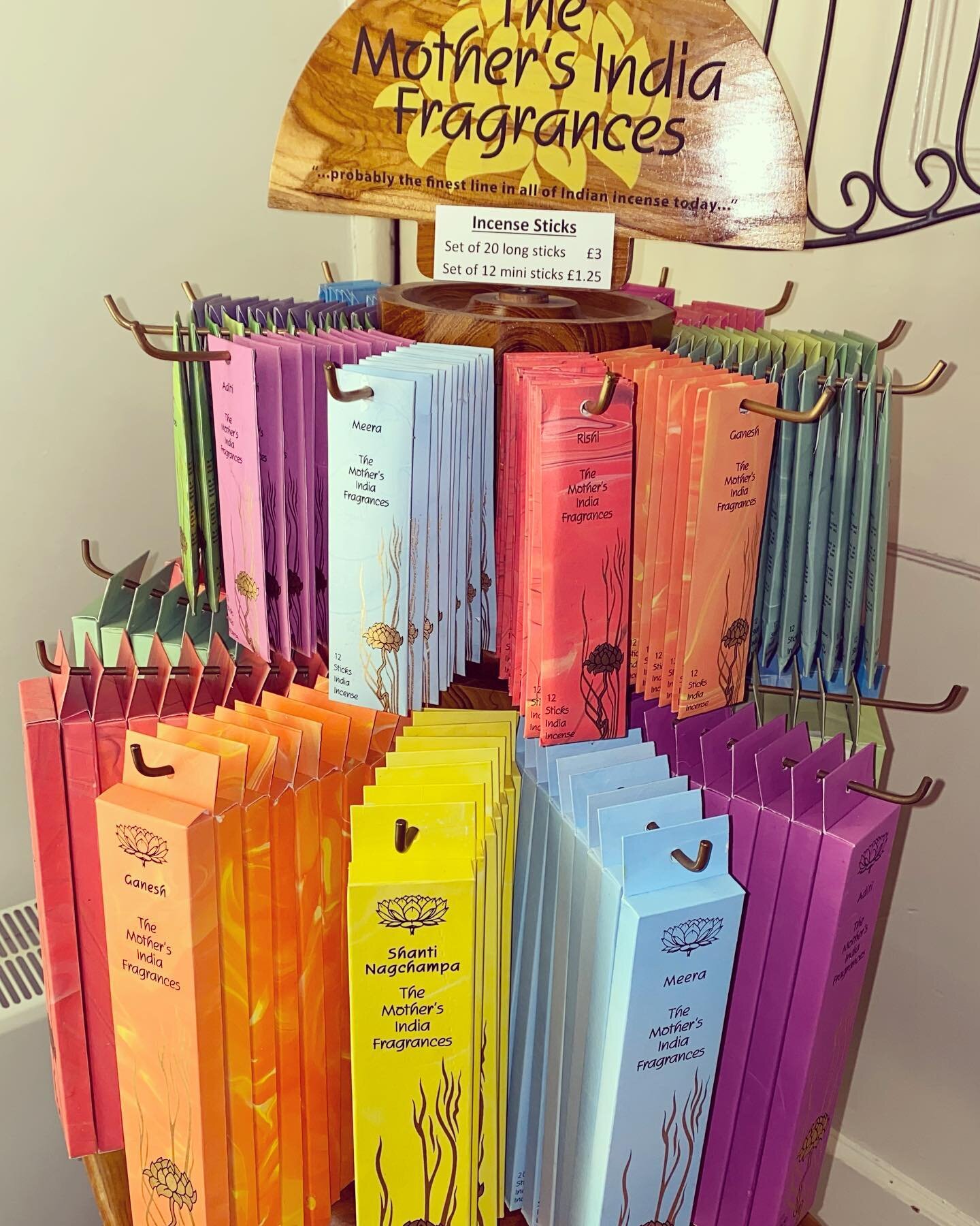 The Mother&rsquo;s India incense sticks are made with only natural ingredients, hand blended and hand rolled from natural resins, pure essential oils, scented flowers, leaves, charcoal and wood powders. No dipping!

This age-old masala method of maki