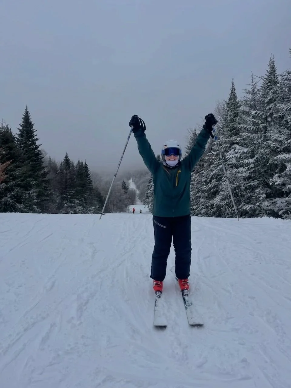 First visit back to Vermont in four years sure didn&rsquo;t disappoint⛷️ 

I&rsquo;ve tried skiing out every couple years since I moved up here, but only managed a couple runs. Gave the slopes a real try this weekend and had a blast thanks to the bes