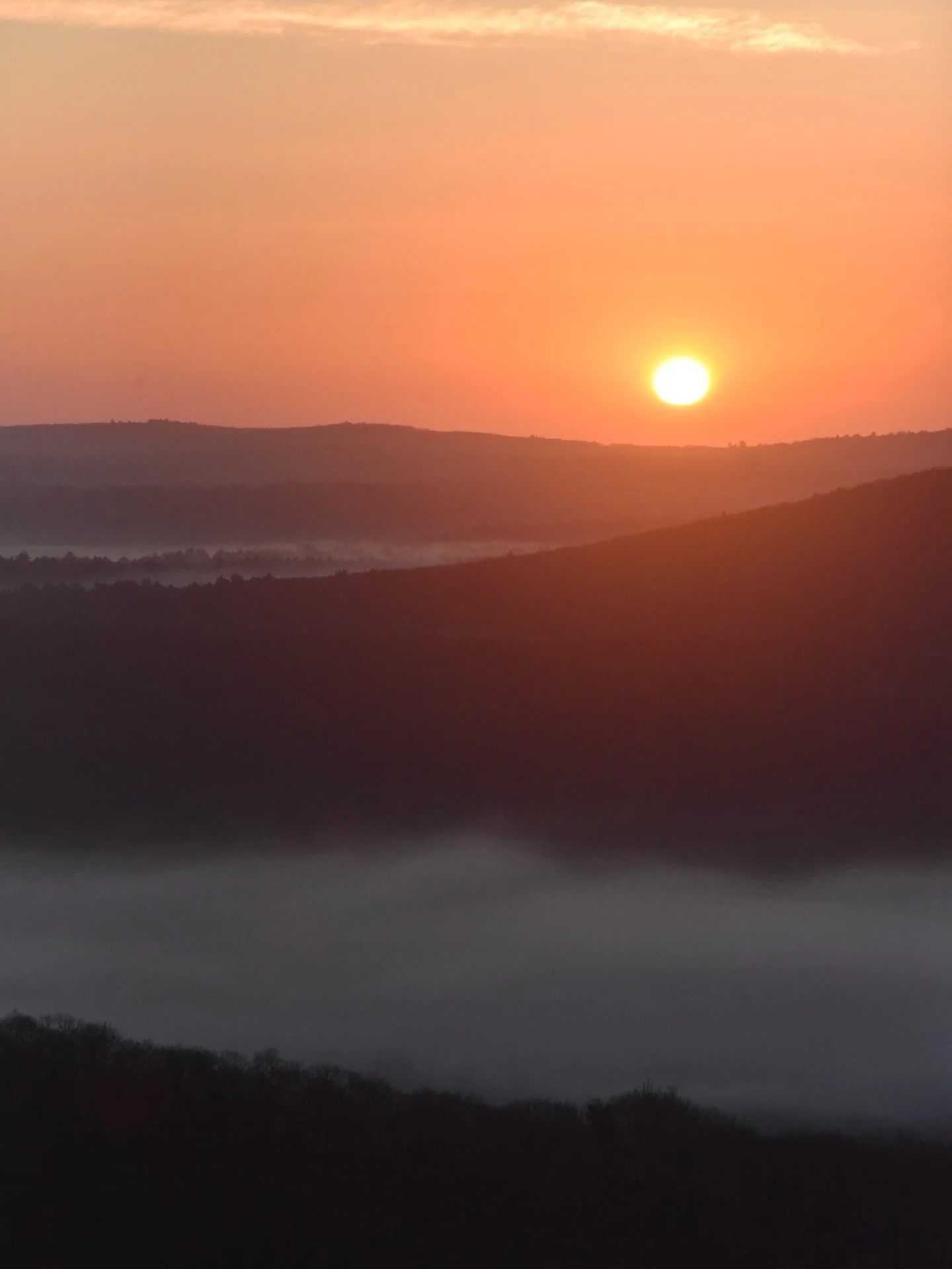 Sunrise at Peaked Mountain leaves me in awe every time, no matter how many times I hike up in the early hours.

Forever my favorite place to feel like I&rsquo;m far away, yet I&rsquo;m so close to home.

Trail Info:
📍Monson, MA
🥾 2 mi out-and-back 