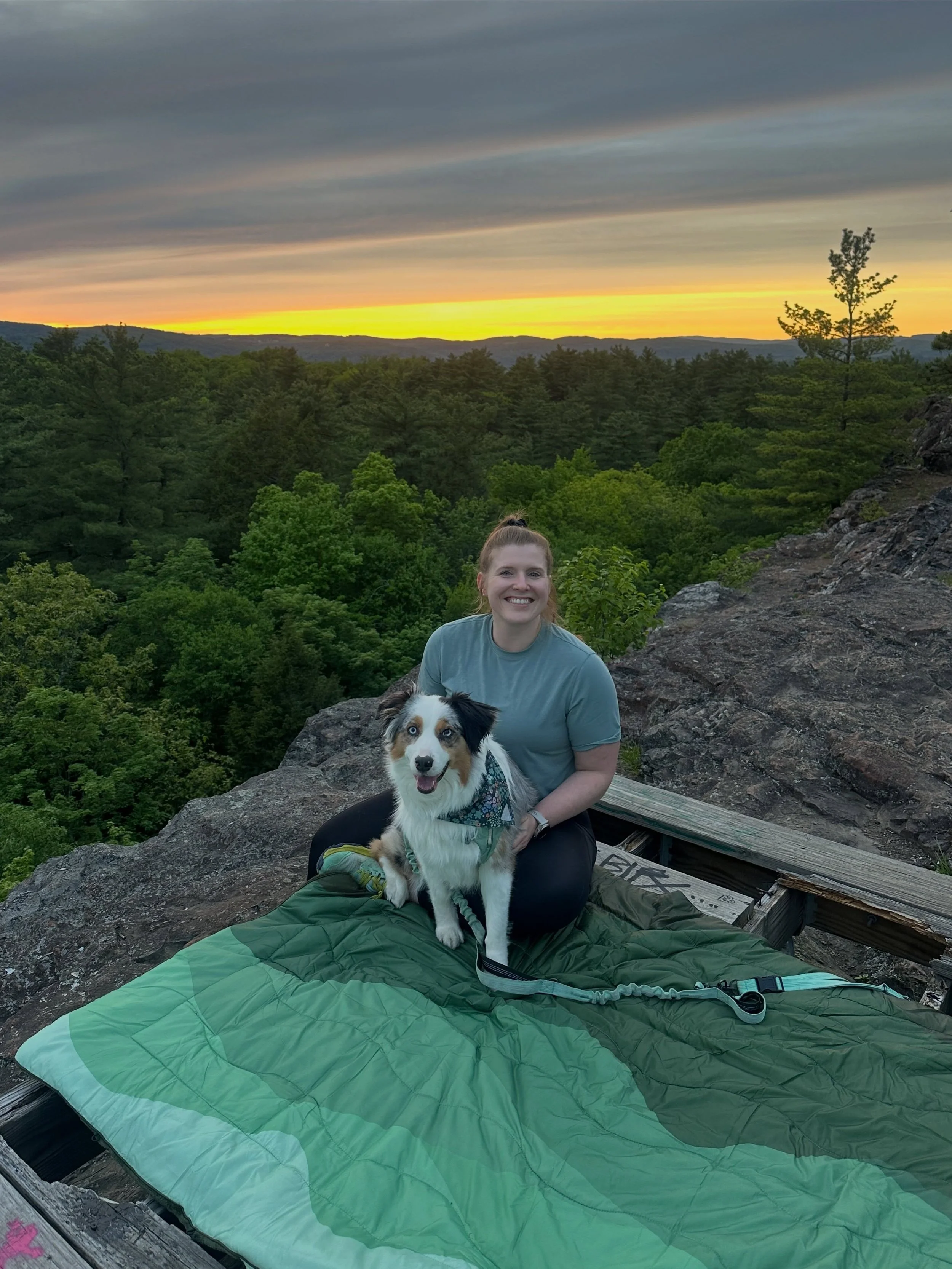 Started and ended my birthday weekend with sunsets (those were also the only snippets of the sun all weekend 🌧️).

Even in the gloomy weather, there were so many moments where I stop to think about how lucky I am. 

Lucky to be surrounded by friends