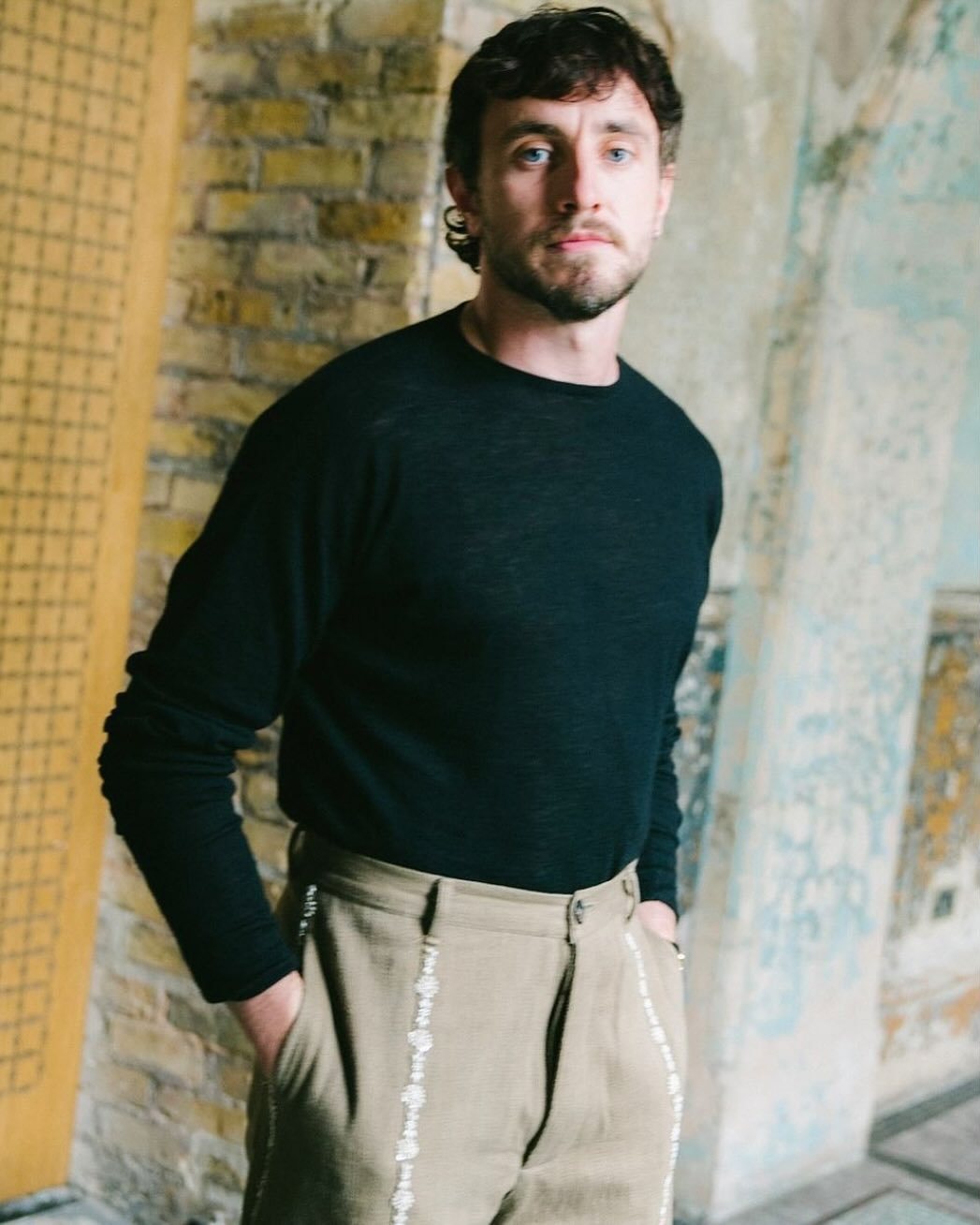 Paul Mescal in @kartikresearch styled by @felicitykay ✨

Assisted by @ivoryandonyx