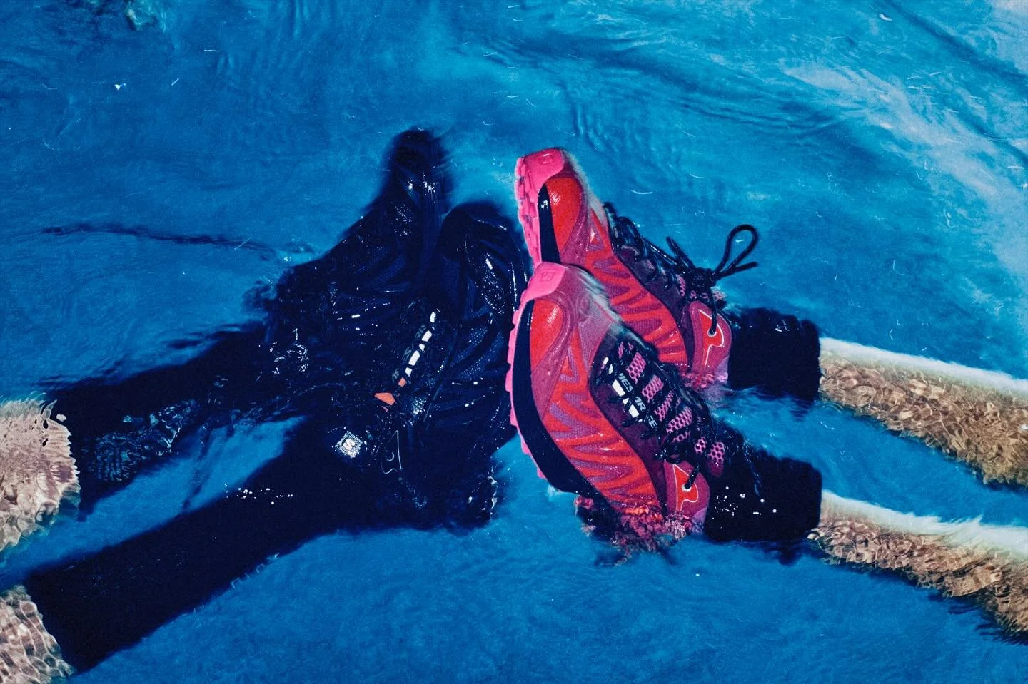 @ariesarise reimagine @salomonsportstyle XT-Whisper.

Shot by @rollojackson 

Launching 18.11.25