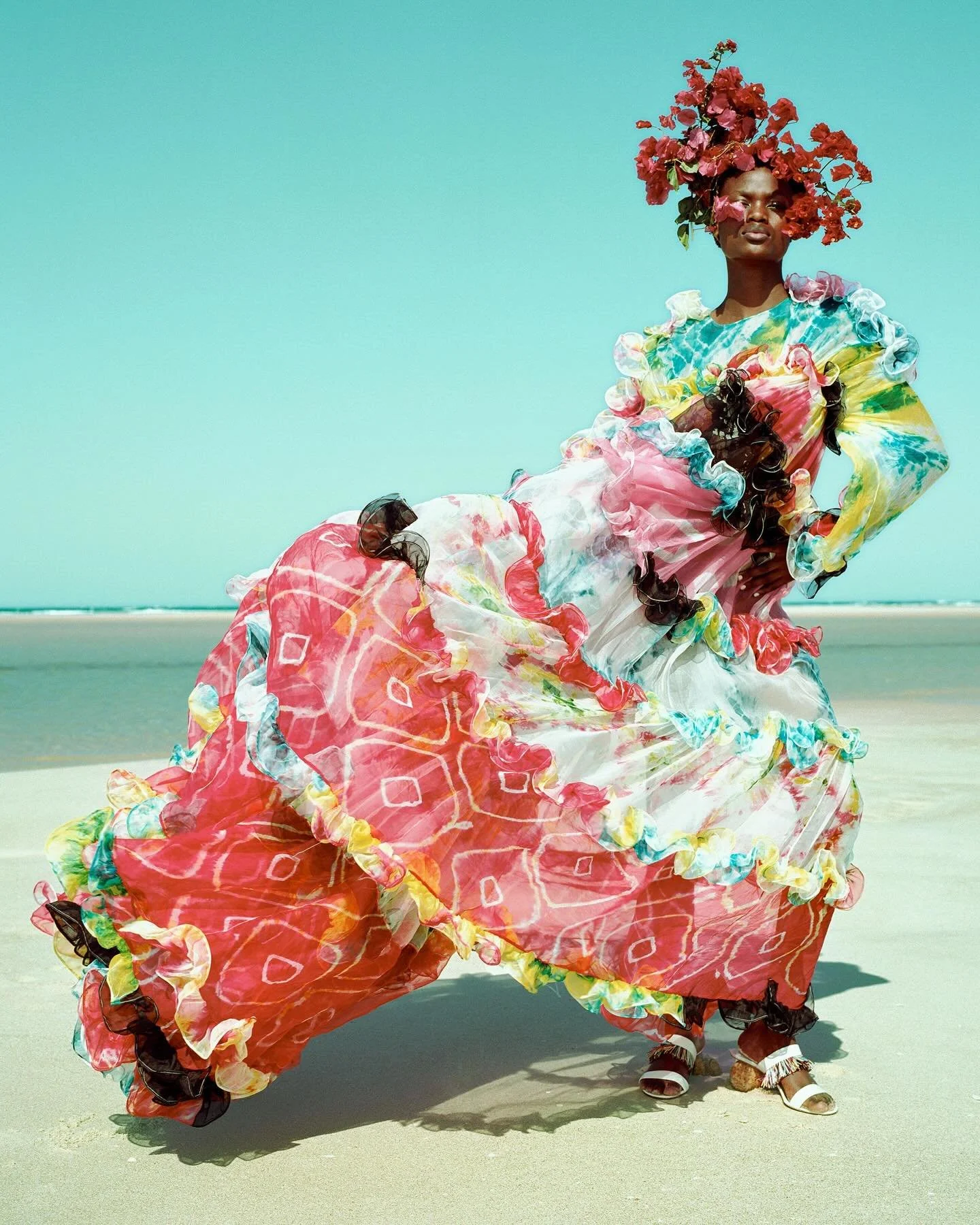 Ashish SS26 featured in @wsjmag 
Writer: @laneflorsheim 
Photographer: @malickbodian 
Stylist: @ibkamara 
Models: @ms_micklate at Elite Model Management ; @acholayor at Supreme Management ; #InosseJuli&atilde;oMacie ; #AlexandreZivane
Location: @kisa