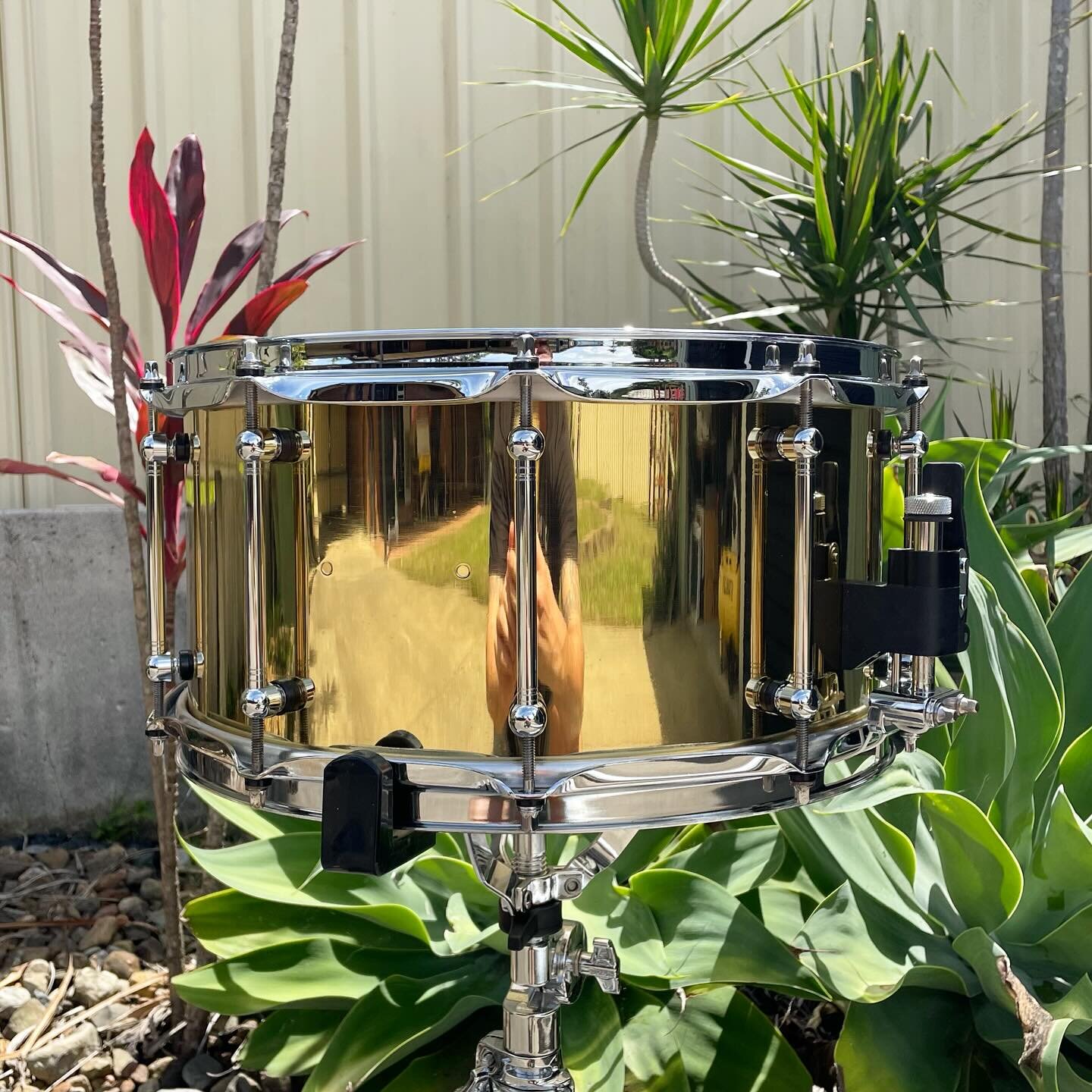 Premier Modern Classic 14&rdquo; x 7&rdquo; rolled brass snare in for a full strip, resurface + rebuild. 
A good dose of elbow grease across all parts+components, shell stripped and resealed, buffed to finish. 
Fresh Remo heads to top it off and away