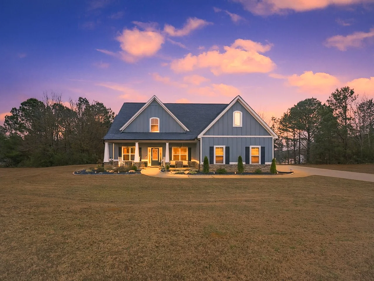208 Ashley Glen Twlight.jpg