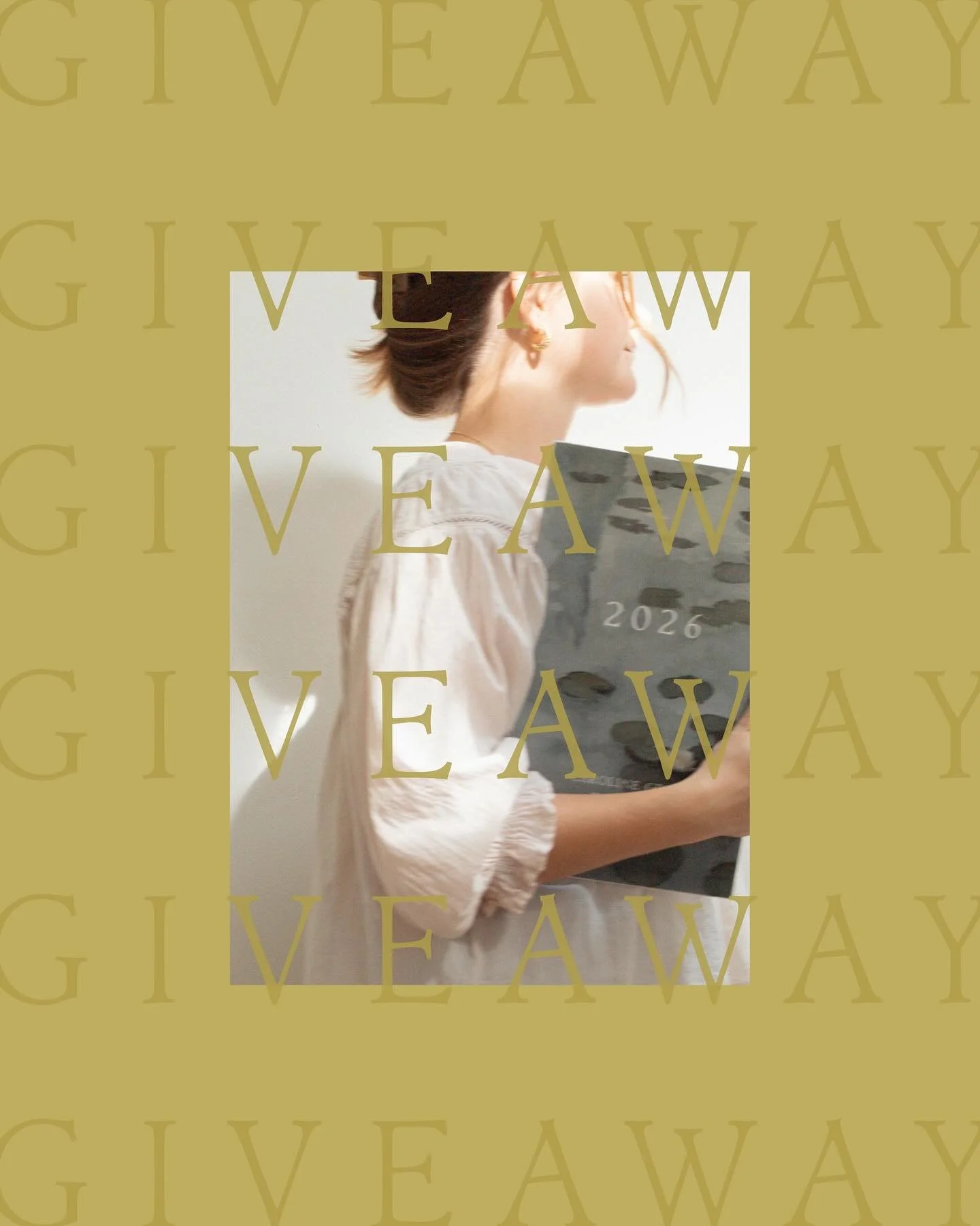 ✨ Calendar Giveaway! ✨
To celebrate another year in watercolor and give a warm welcome to all the new faces around here, I am giving away one of my 2026 Fine Art Calendars! Each month features a print of my original paintings and they make for amazi