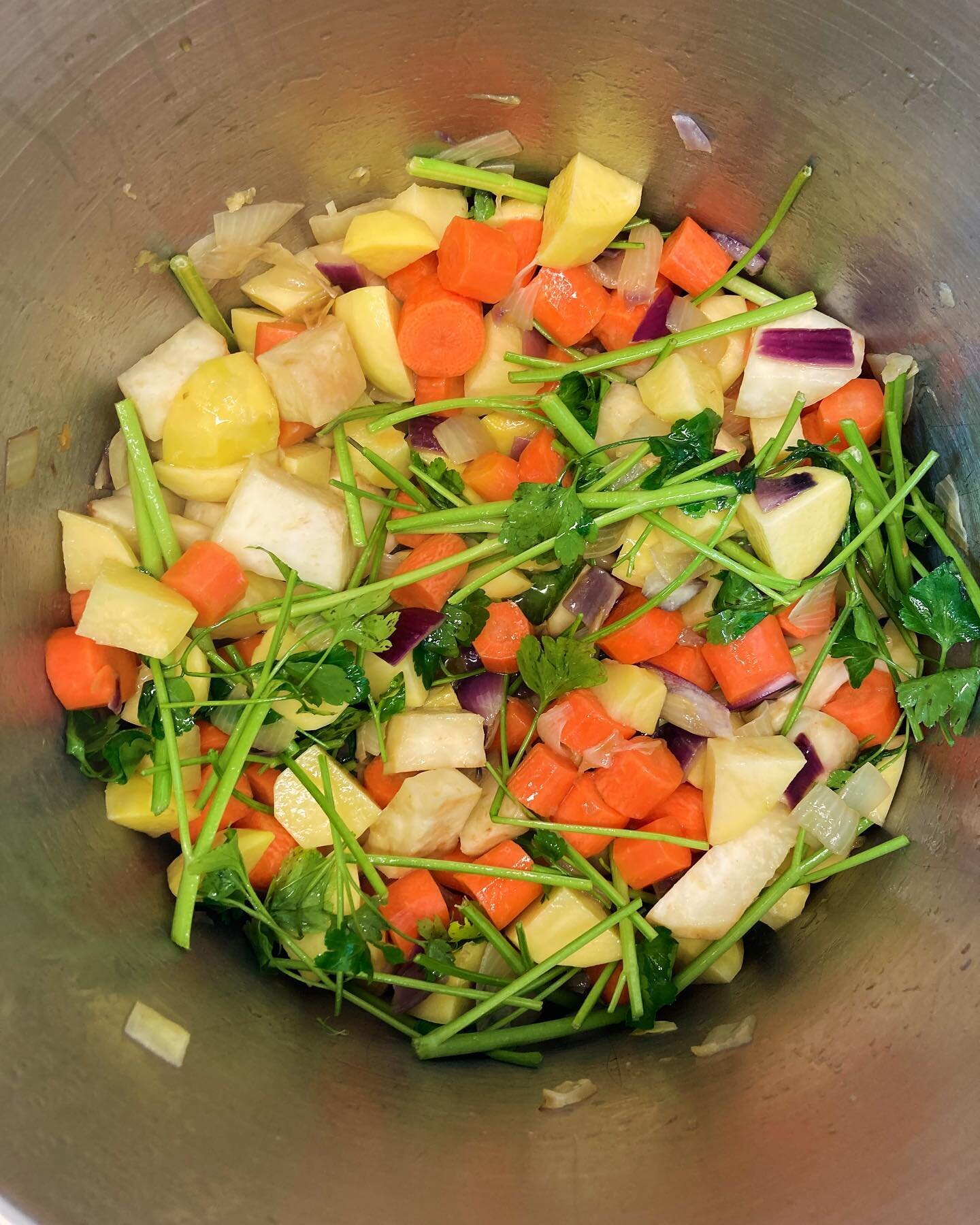 Every day&rsquo;s fresh vegetables soup in #pinsae28 #einsteinstrasse28