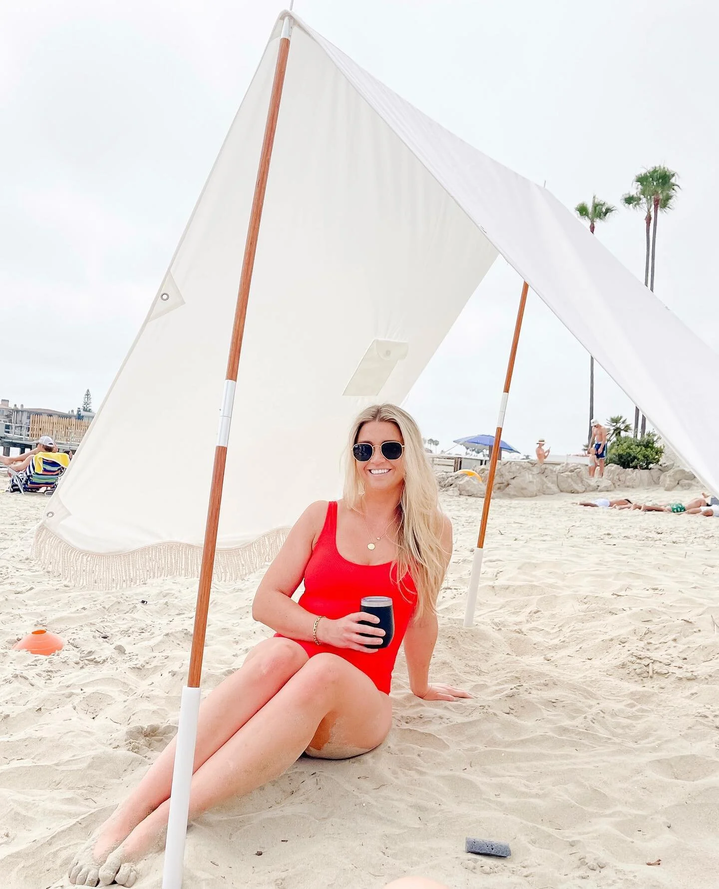 Happy Independence Day to all my American friends 🇺🇸❤️ 

We celebrated with a beach day and bbq (what&rsquo;s more American than that?!) before turning our attention to our new IKEA closet! Happy to report it&rsquo;s close to finished and I can&rsq