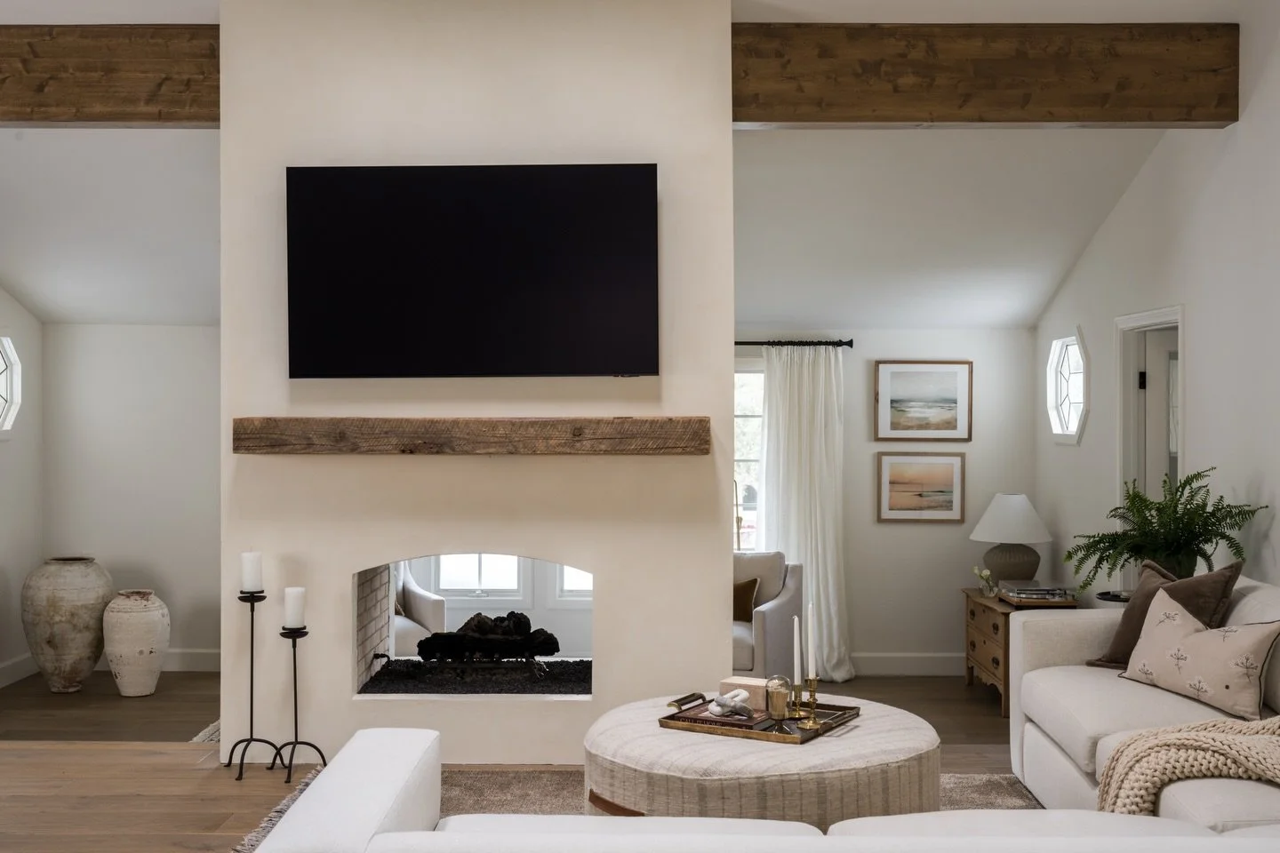 By popular demand (okay, one person asked 😅), here&rsquo;s the other view of the pass-through fireplace at Project Steele. 

What started as a bit of a space-planning challenge ended up becoming a beautiful anchor for this open-concept home &mdash; 