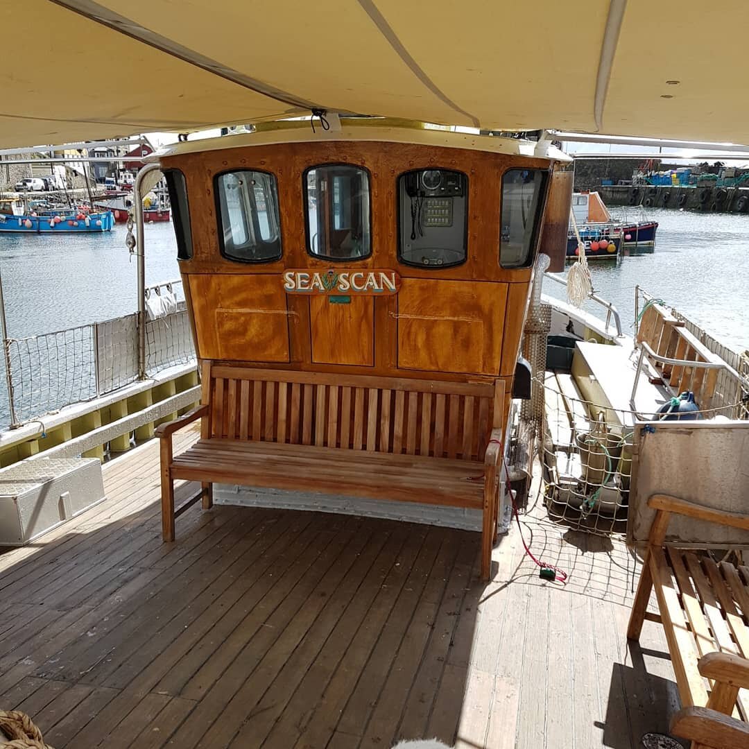 Trips today and tomorrow from 10am,come and join first mate pippen. 
Pick up a lovely fresh coffee from #shesells
#seascan 
#mevagissey 
#coffee 
#cornwall 
#boattrips 
#cornishholidays