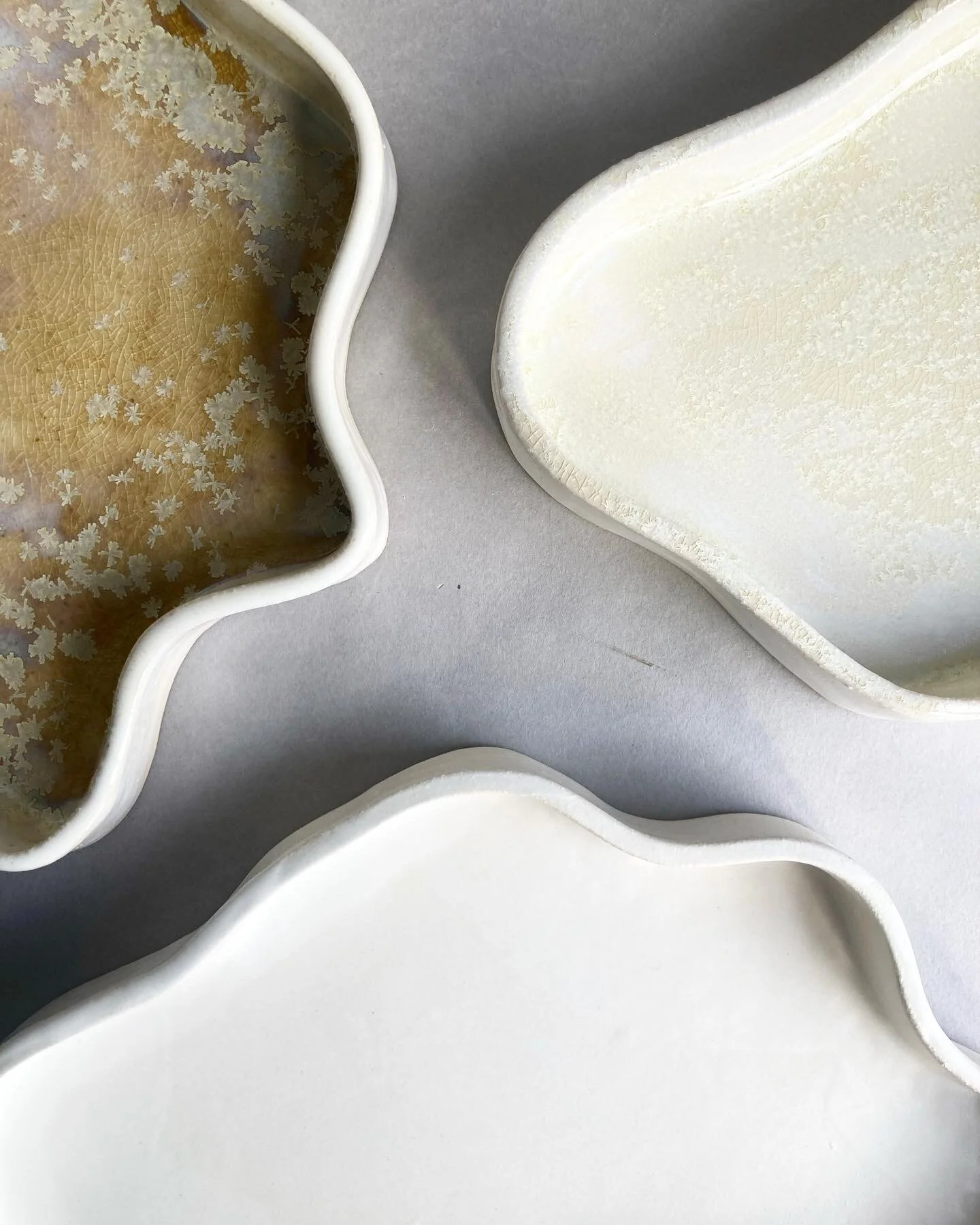 Wavy Tray — ALICJA CERAMICS