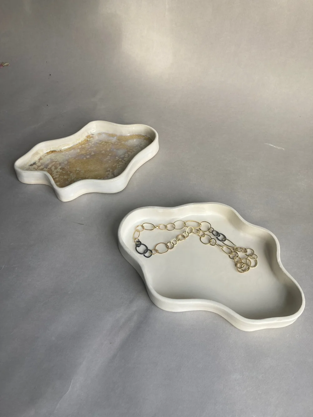 Wavy Tray — ALICJA CERAMICS