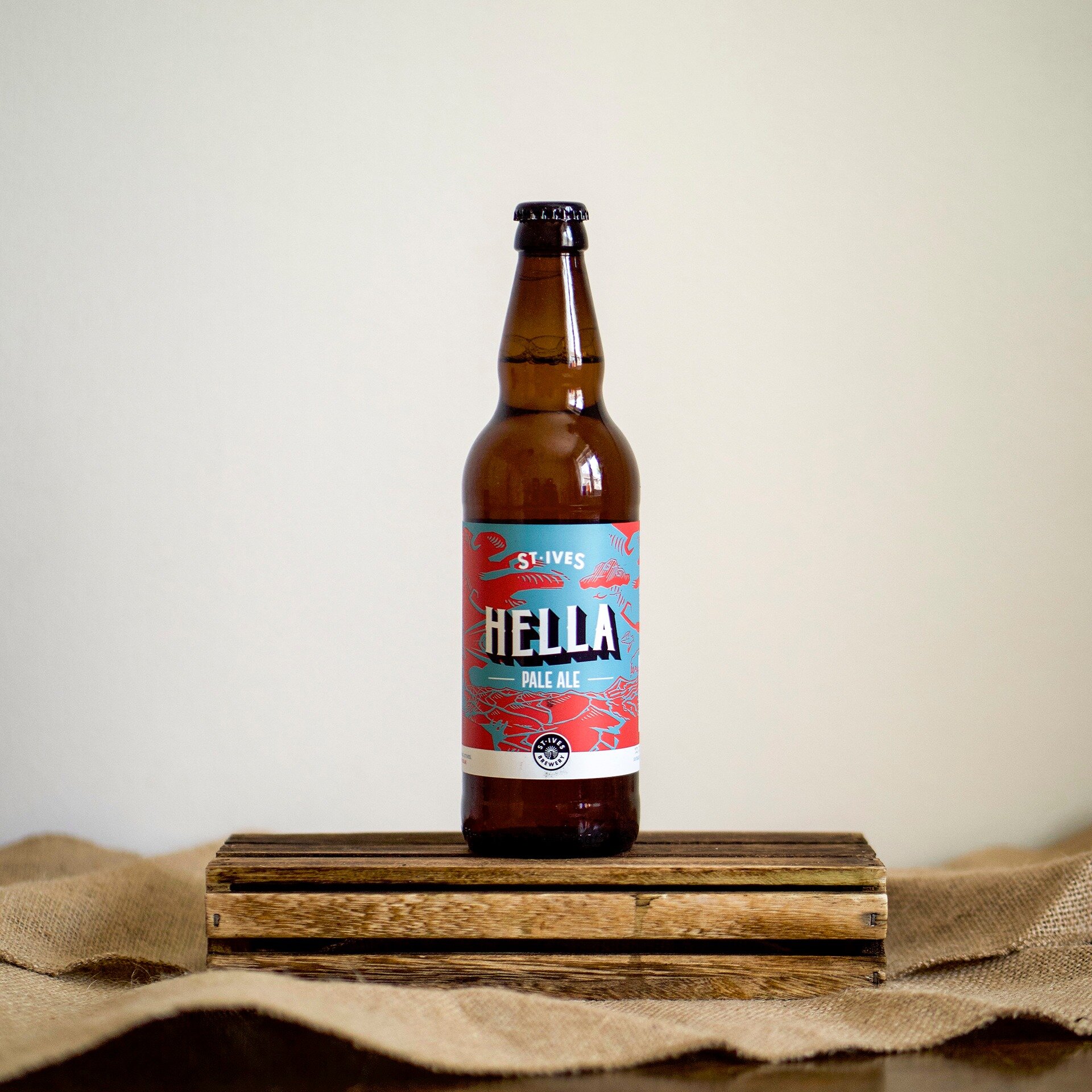 St Ives Brewery &amp; Taproom is located in Hayle just outside of St Ives, and boasts a wonderful cafe and shop within St Ives&rsquo; town centre (which we fully recommend visiting!). Hella is a traditional pale ale, dry-hopped for extra flavour - a 