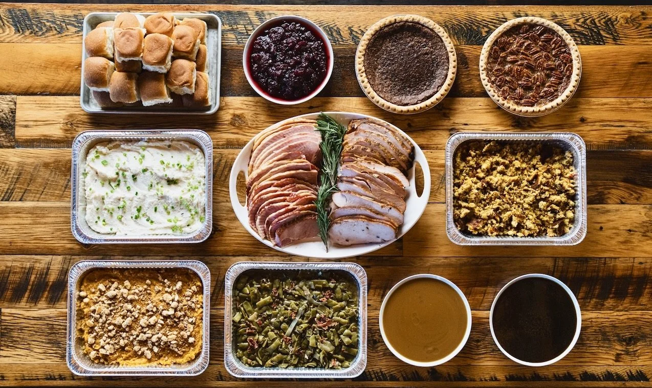 LARGE THANKSGIVING MEAL