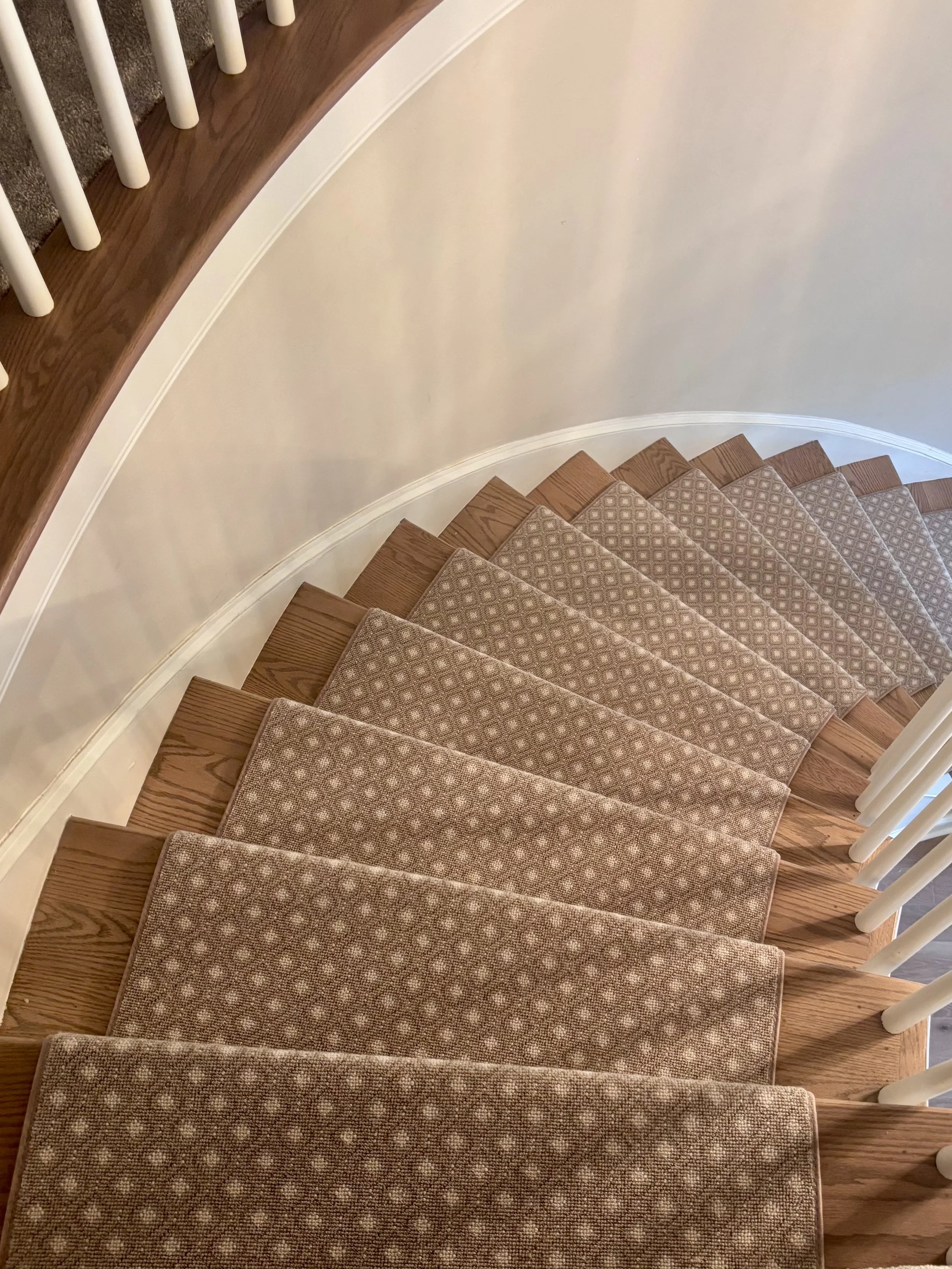 A New Staircase and Stair Runner Add Serious Style