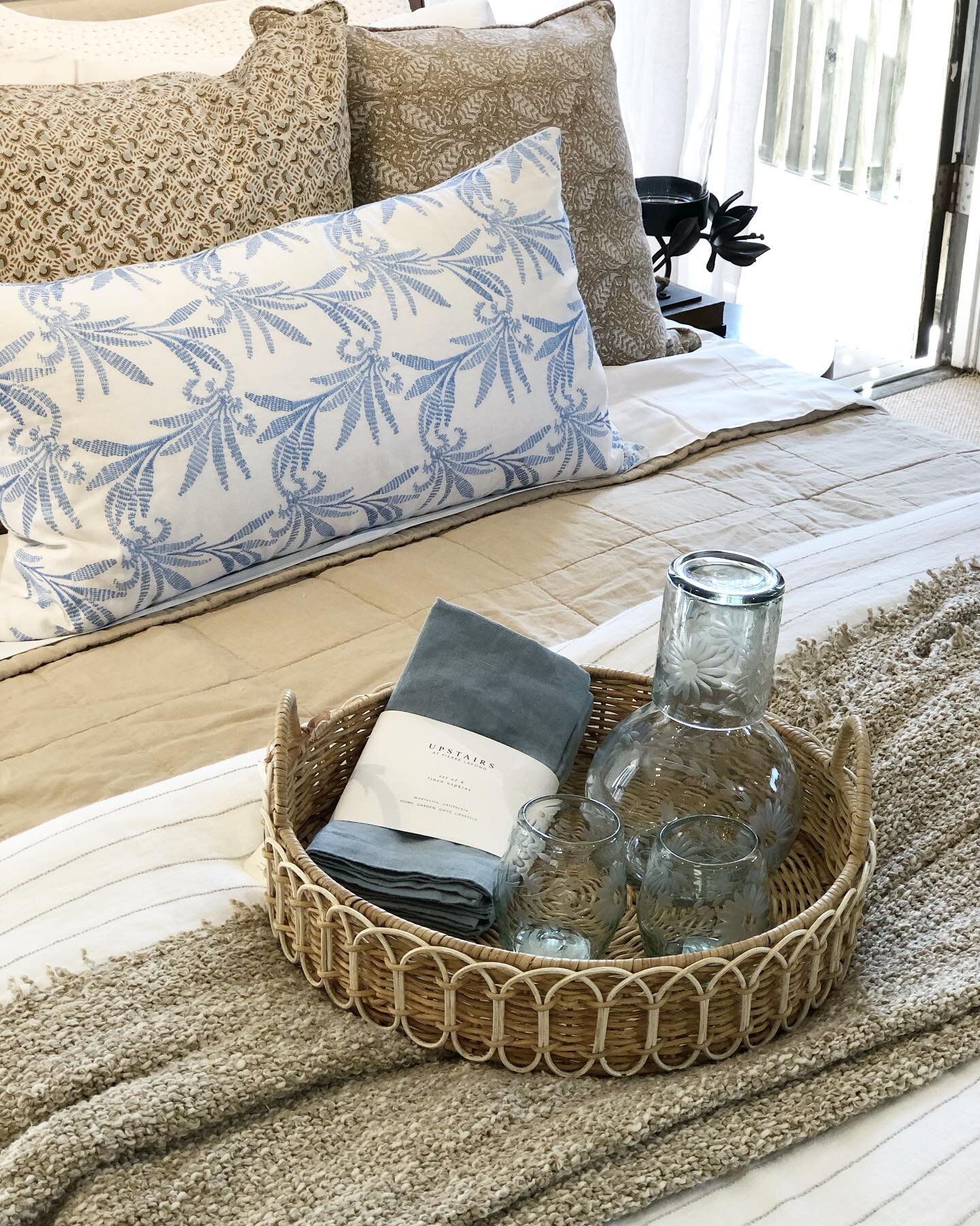 Bedroom details with some of our favorite things!

@shopwendyfoster