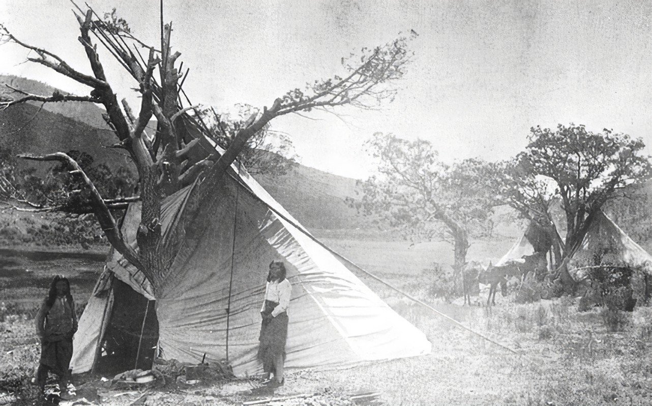 Ute_Tipi.jpg