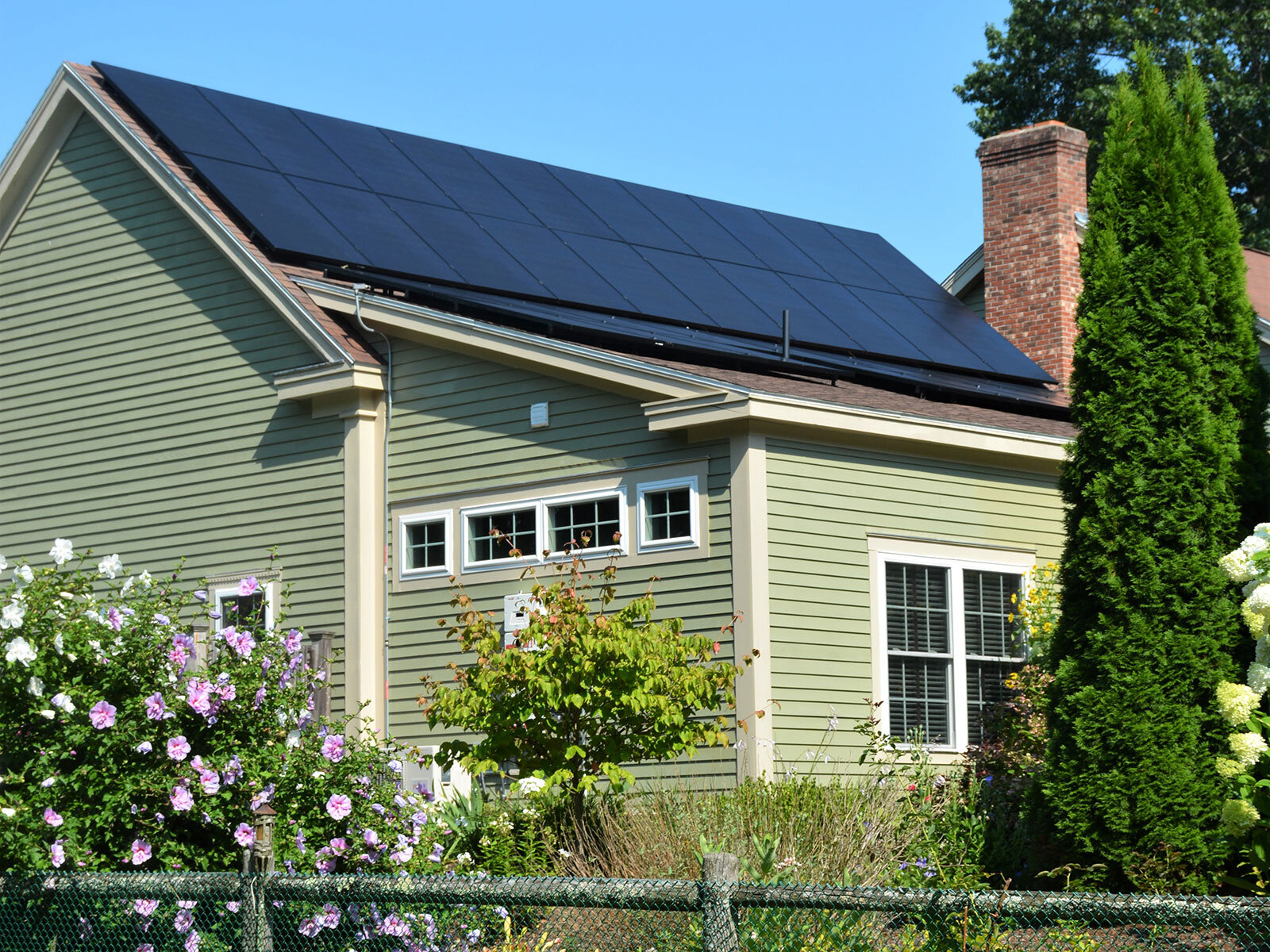 Invaleon Solar, Massachusetts