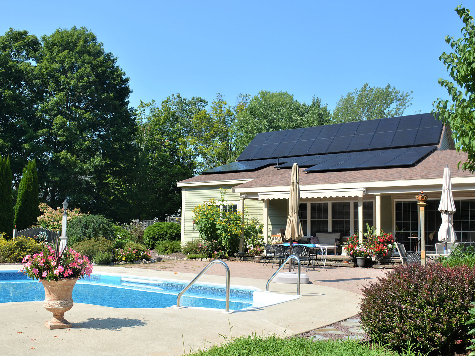 Invaleon Solar, Massachusetts