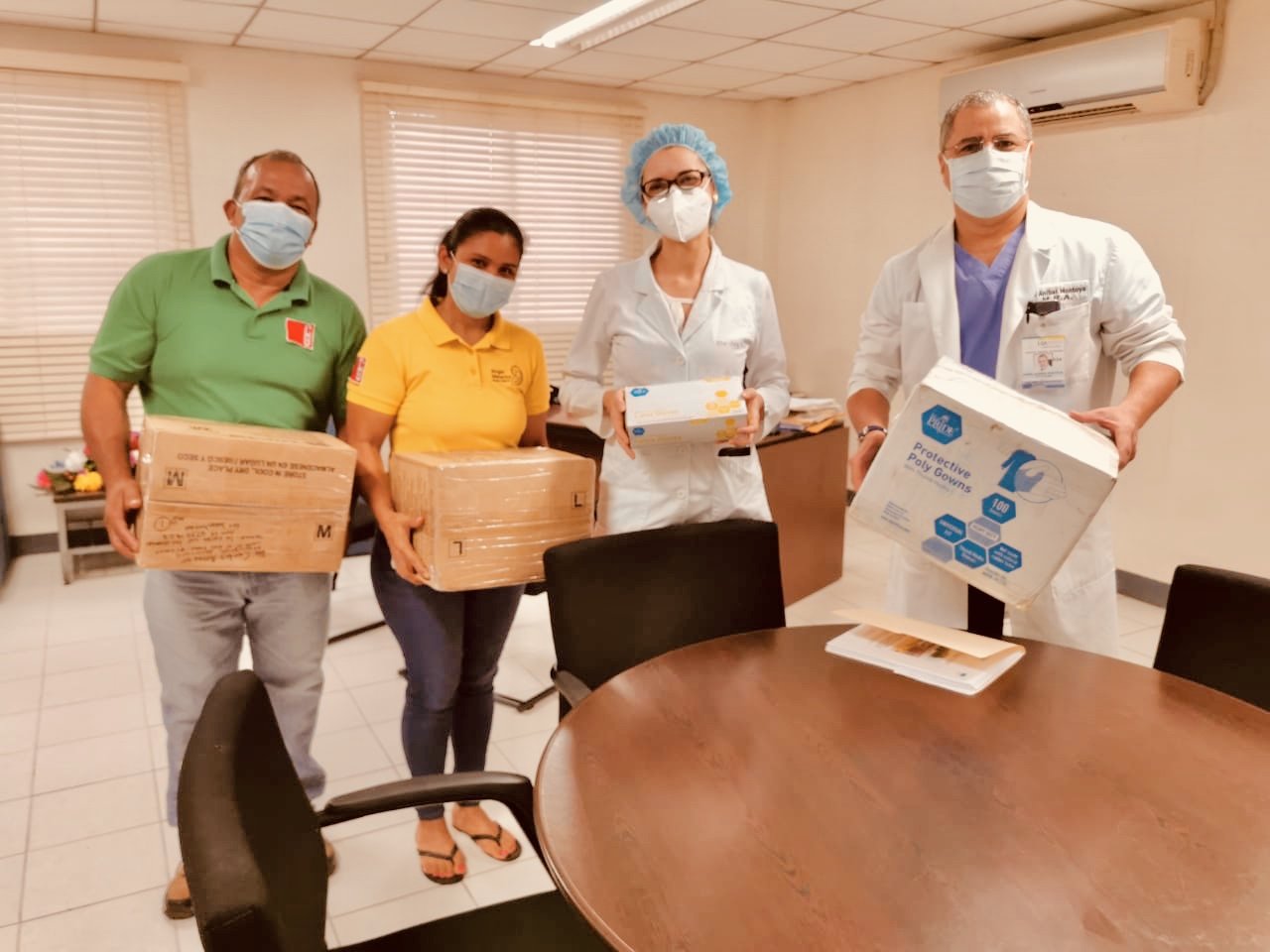 Jorge and Janeth with Doctors in Honduras