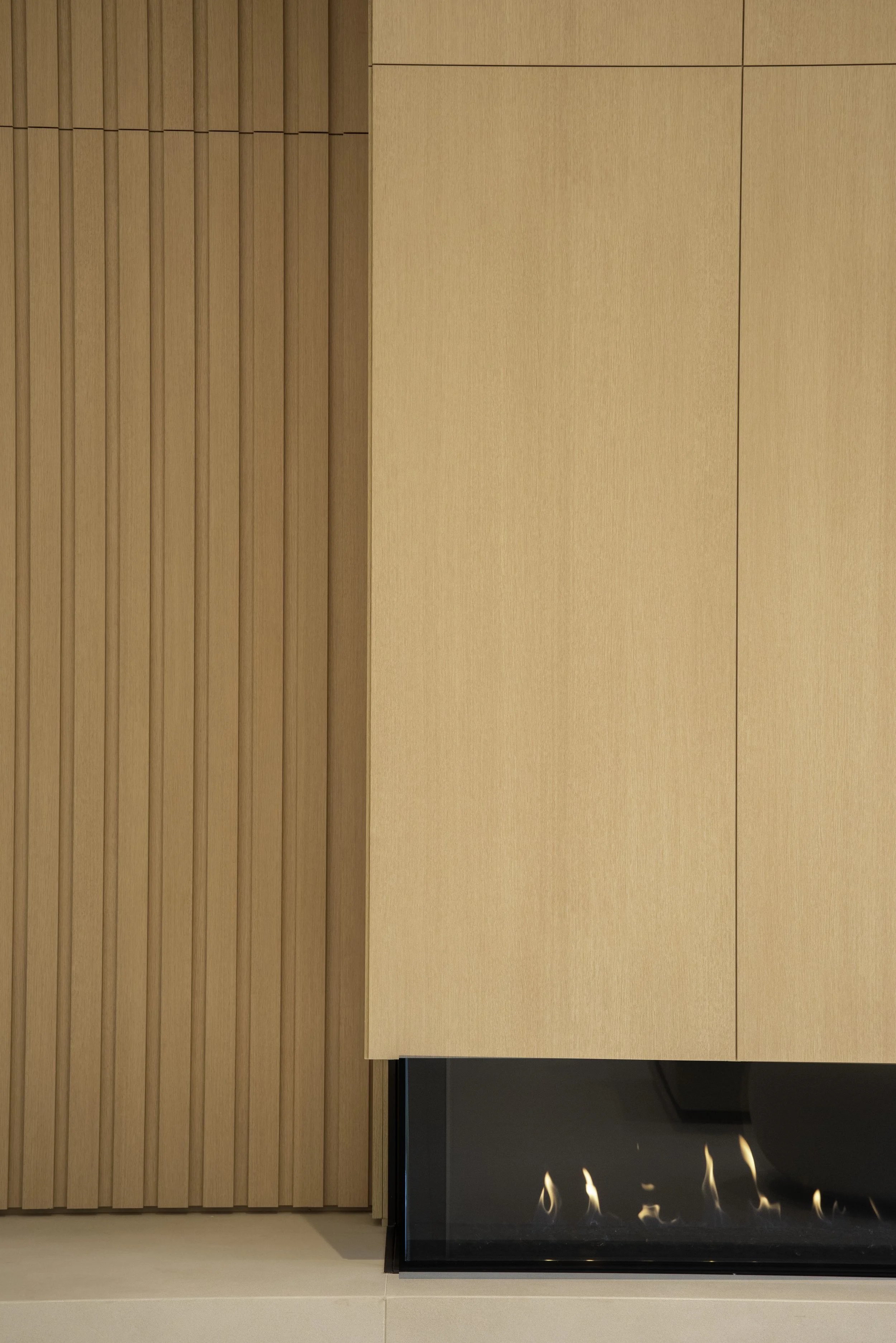 High Res - 2167 Gordon Dr - Mississauga, ON - Patricia (Magnum Millwork)-46.jpg
