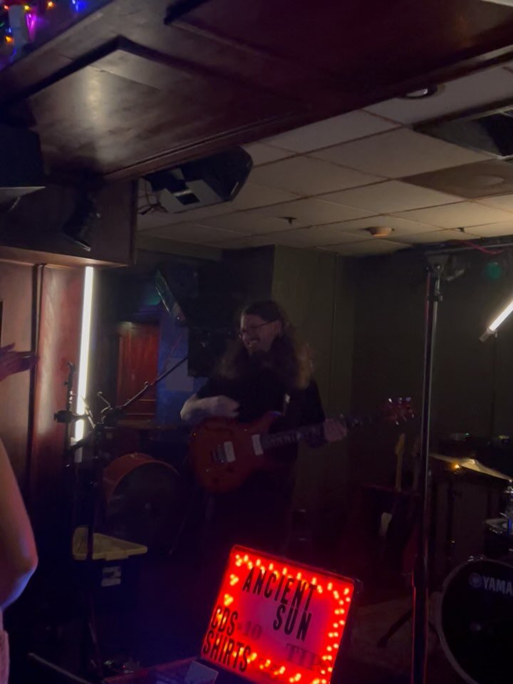 Ant&rsquo;s ONE YEAR Anniversary with Ancient Sun: 

A collage of some fun moments throughout the Jersey Sparkler&rsquo;s journey with the band 🎉 
From playing with Rick and Nas for the first gig with no rehearsal, to conquering Everlong, making vid