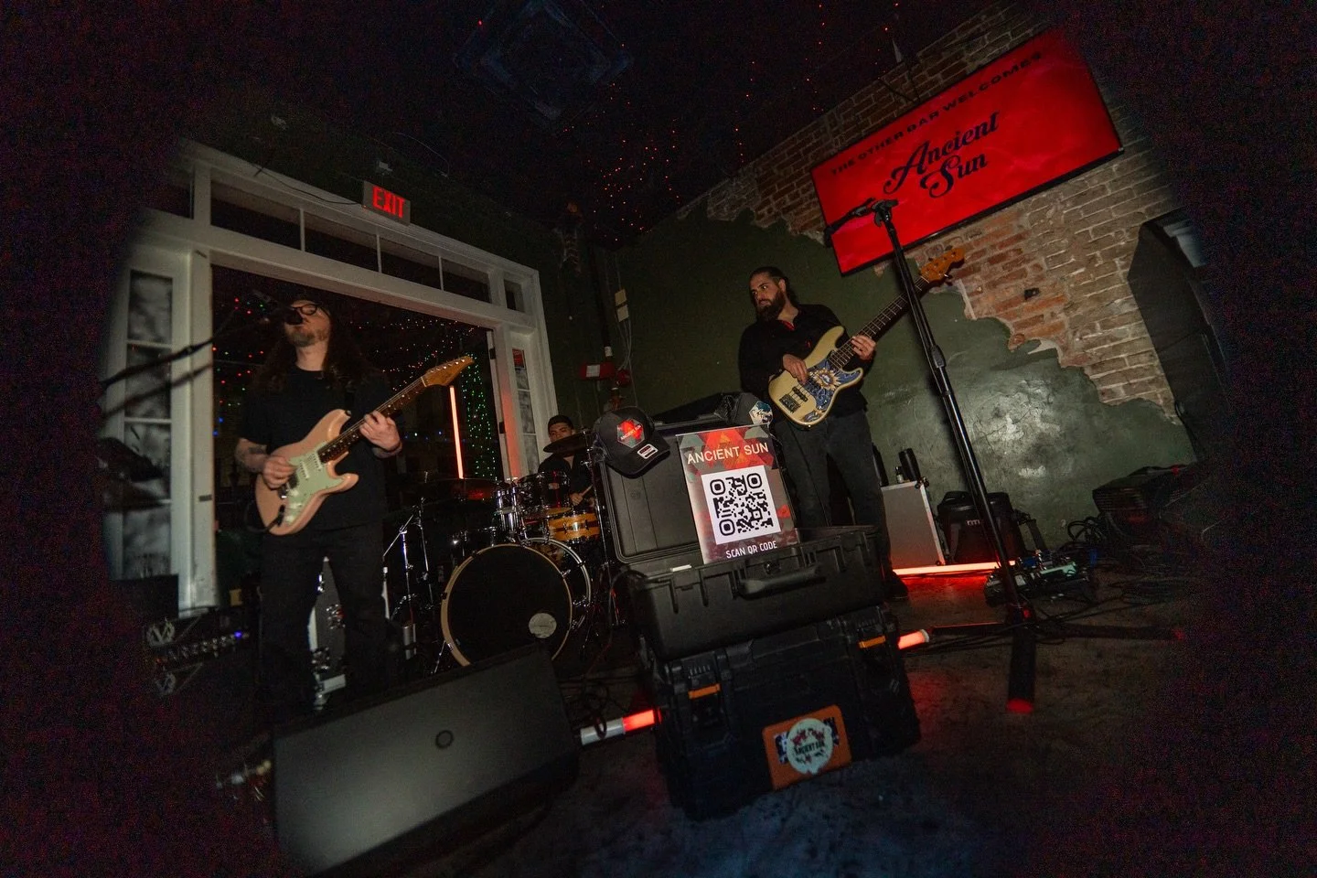 Wednesdays never felt so good 🪩 

Come party with us at @theotherbaronwallst tonight from 10-2am! There&rsquo;ll also be karaoke in between sets with a sign up sheet 🎤 

See you real soon 🤘

#ancientsun #otherbar #orlando #music #live