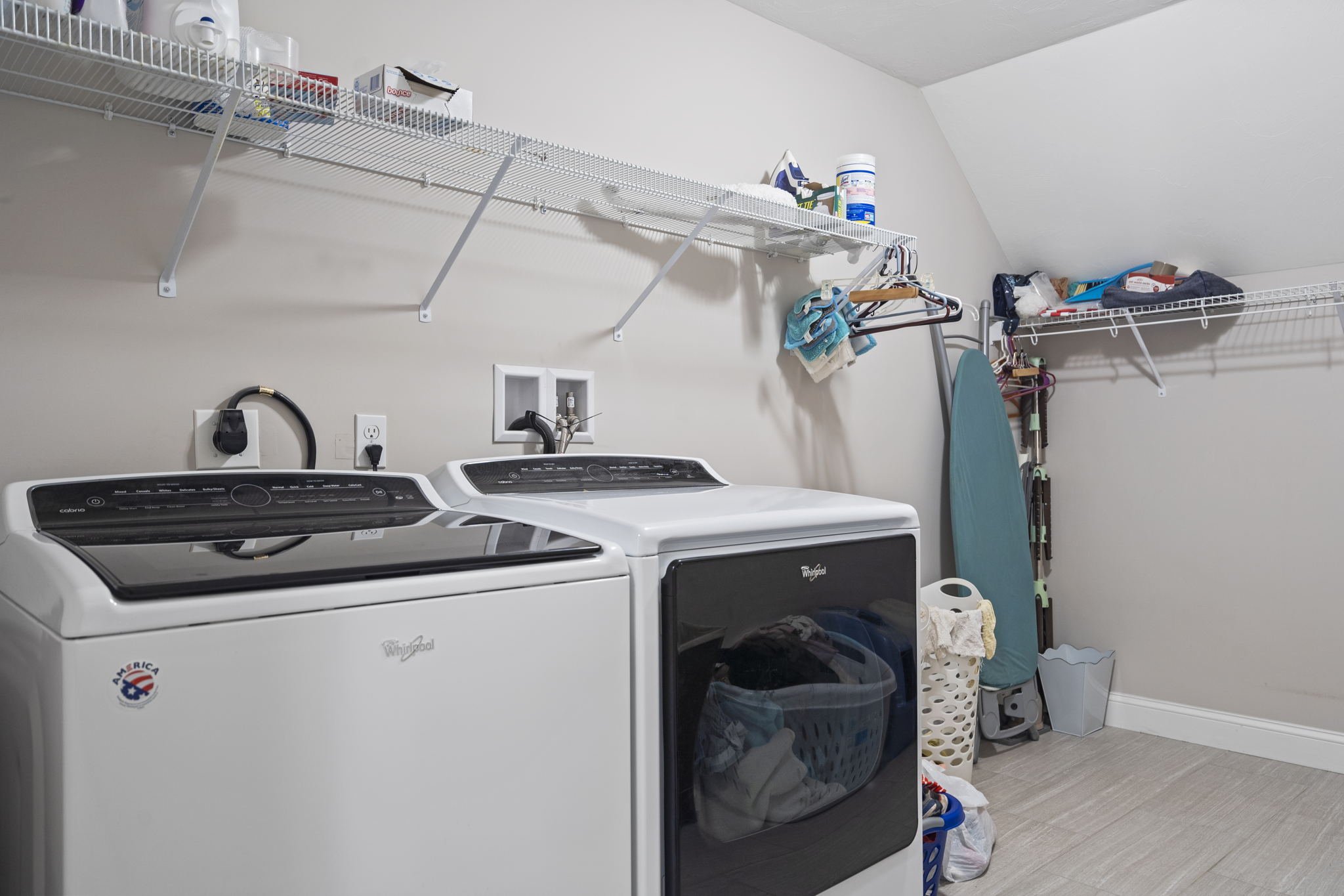 27-web-or-mls-VA105397.jpg