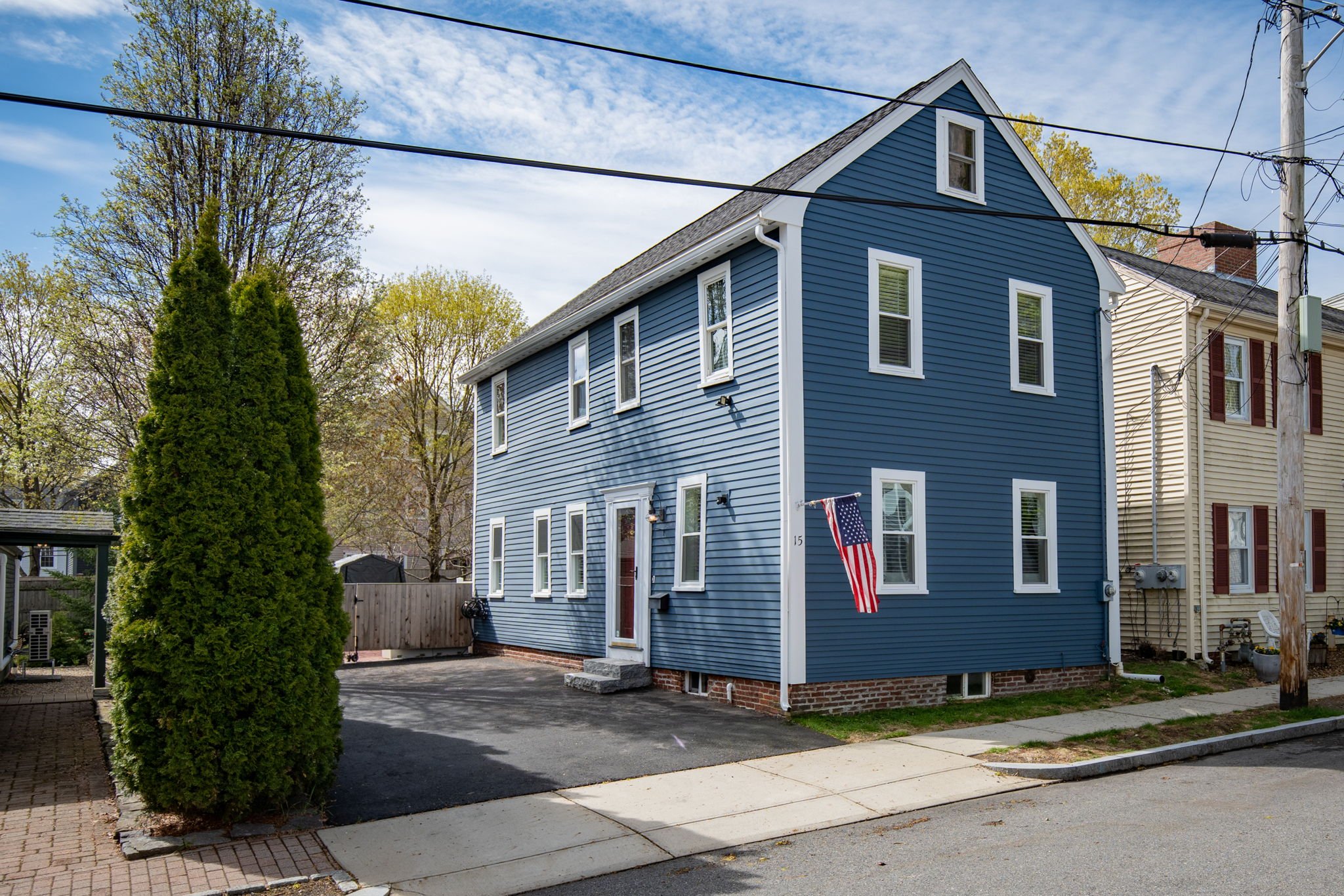 9-web-or-mls-15 Dove Street-28.jpg
