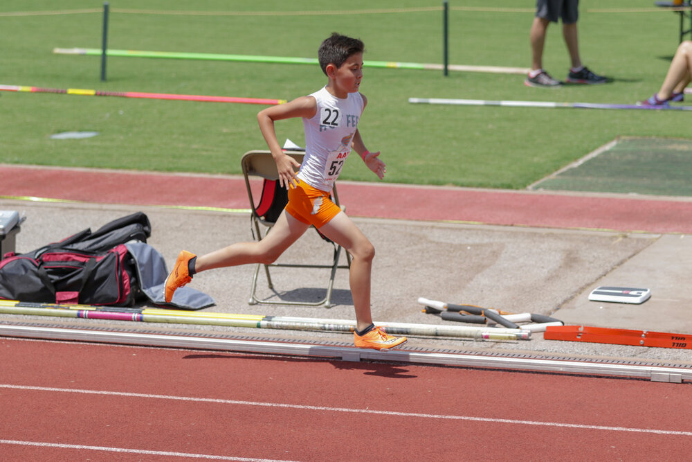 Dean Gates Hot Feet Track Club Dean Gates Hot Feet Track Club