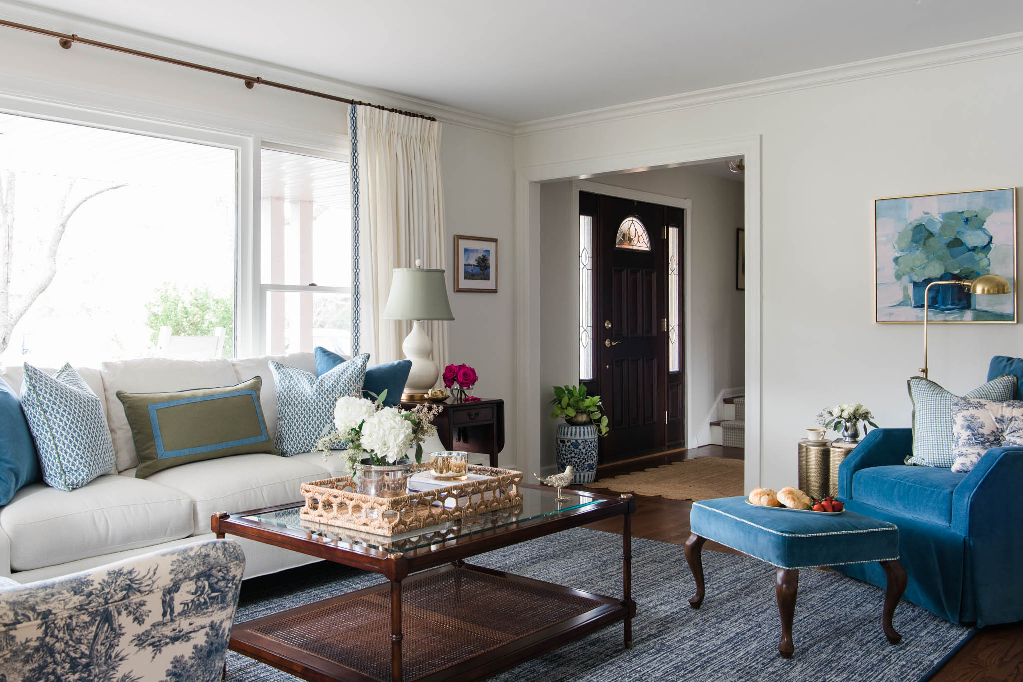 North-Shore-Chicago-Interior-Design-Living-Room