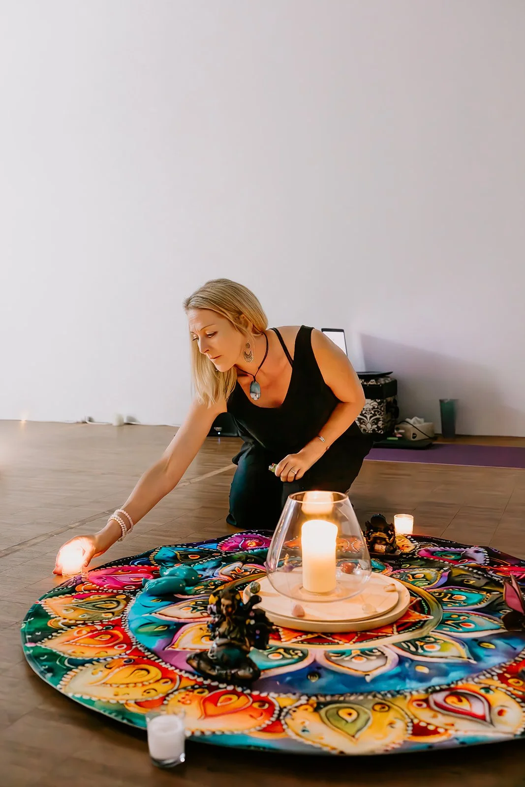 Amy Jessica Chakradance-8344-Enhanced-NR_websize.jpg