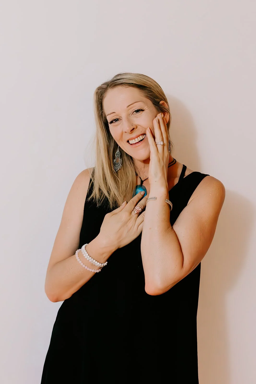 Amy Jessica Chakradance-8444-Enhanced-NR_websize.jpg