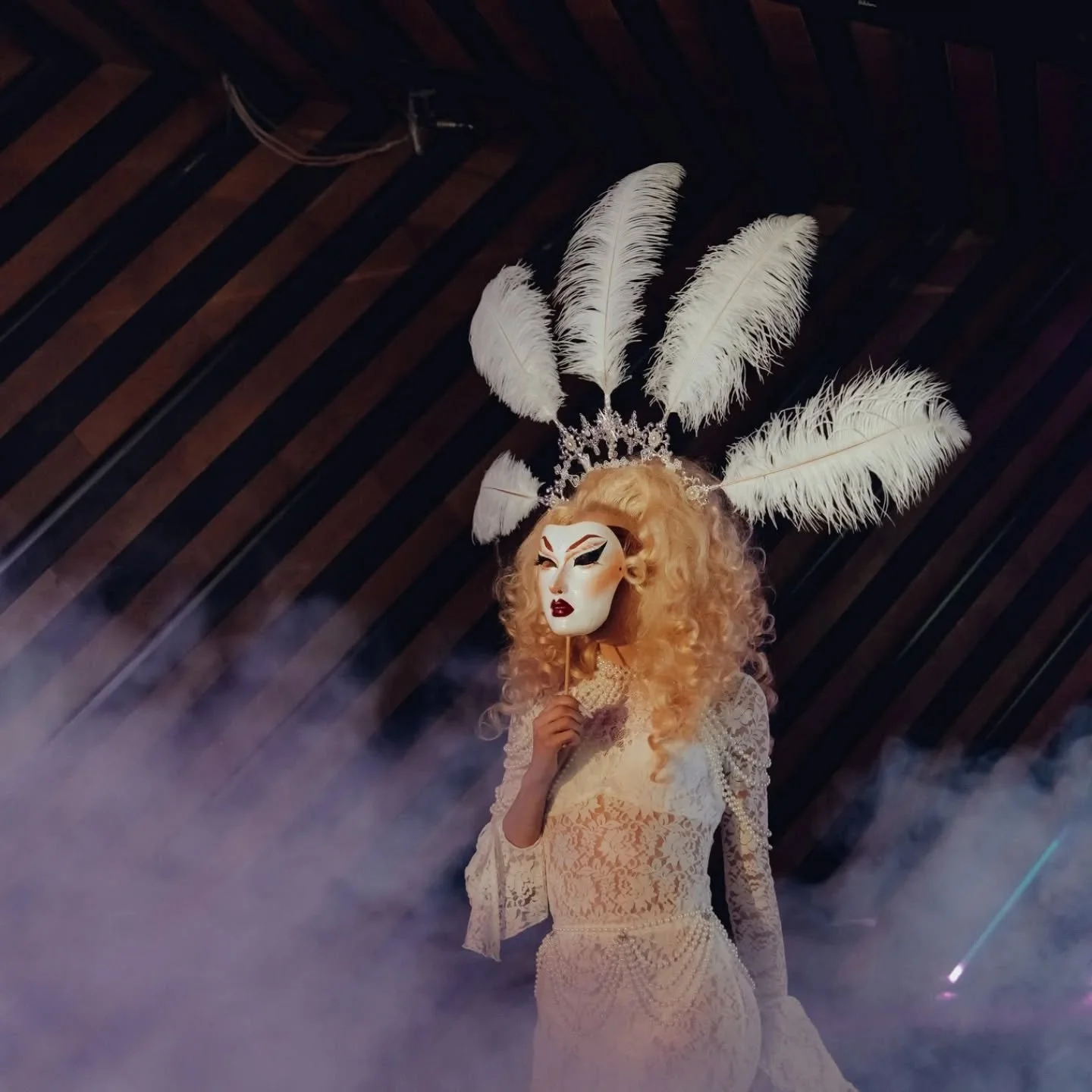 Честит празник на най-красивото българско цвете - Еделвайс! С пожелание за дълголетие, творчески успехи, креативност, любов, щастие и много радост в бъдещи начинания <3