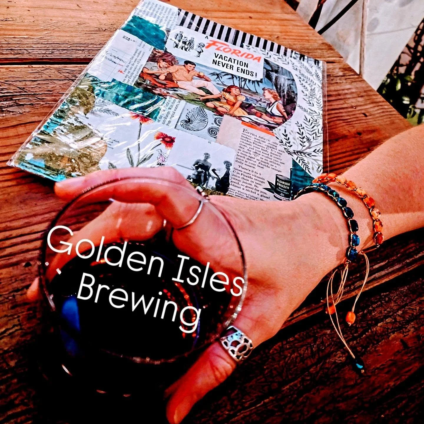 🧡 Popped into @staygolden_stpete last night on our wedding anniversary night out. 

😊 Sipping a delicious cider, enjoying the talented local vendors, and finding beautiful bracelets from @ramblin_rose_stones in my wedding colors made the night extr