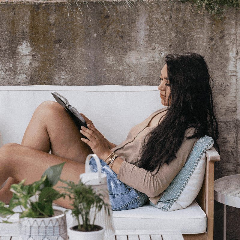 StoryHouse Image Gallery.gif