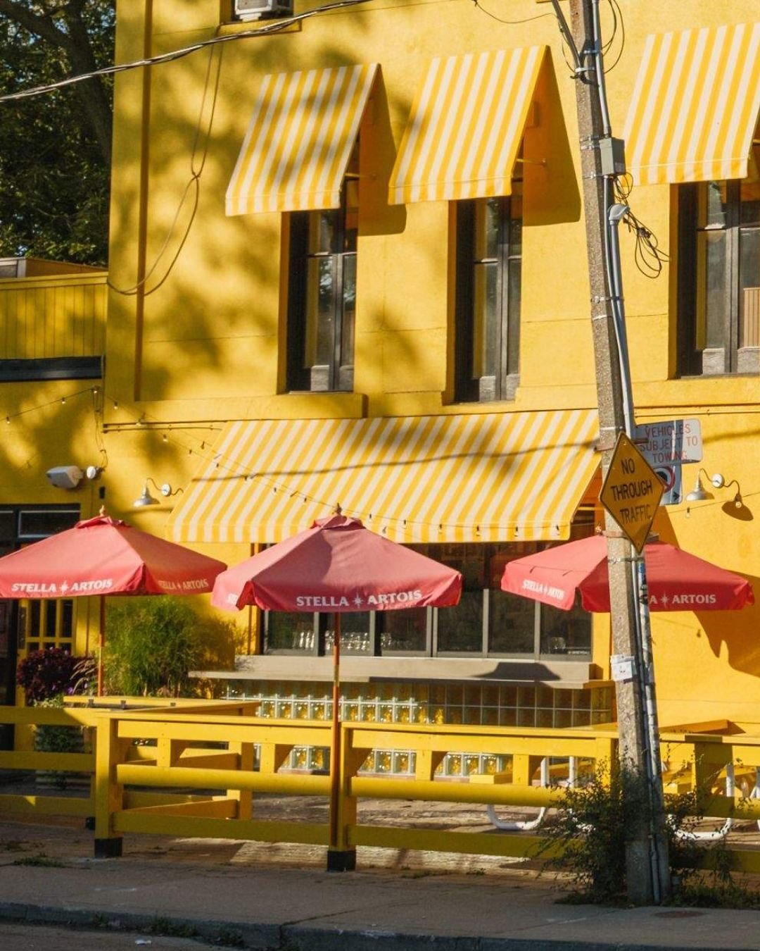 Pennies

📍 667 College St

📷 @tam_1am

&mdash;

#construction #contractor #renovation #toronto #ontario #restaurant #retail #business #builder #design #architecture #torontoconstruction #torontocontractor