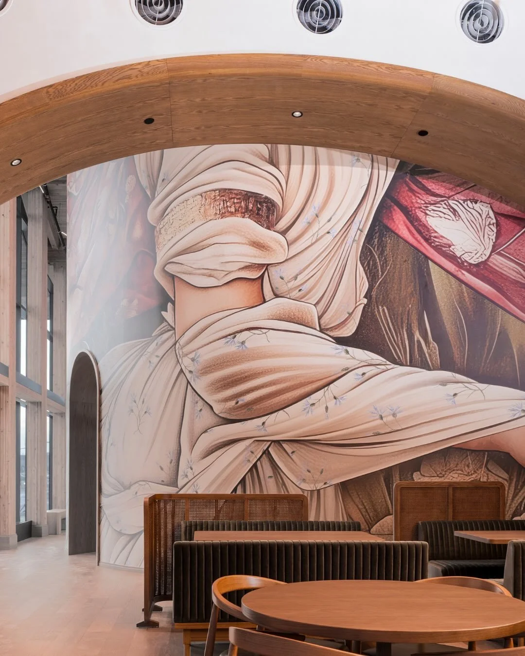 Mercatto Centrale, Port Credit (Main Dining Room)

From scheduling to site coordination, our team stayed focused on what matters most &mdash; uncompromising workmanship and clear client communication. The result is a thoughtfully built space that ref